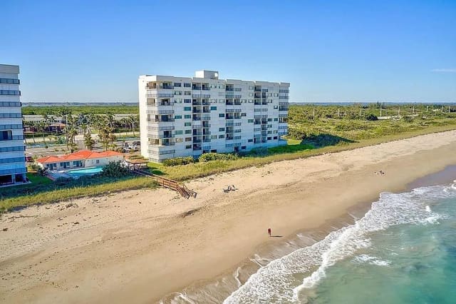 9400 S Ocean Drive 805, sold in Ocean Towers, Jensen Beach, FL