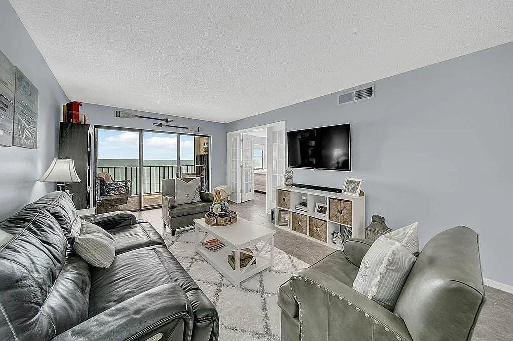 9400 S Ocean Drive 805 — photo 11