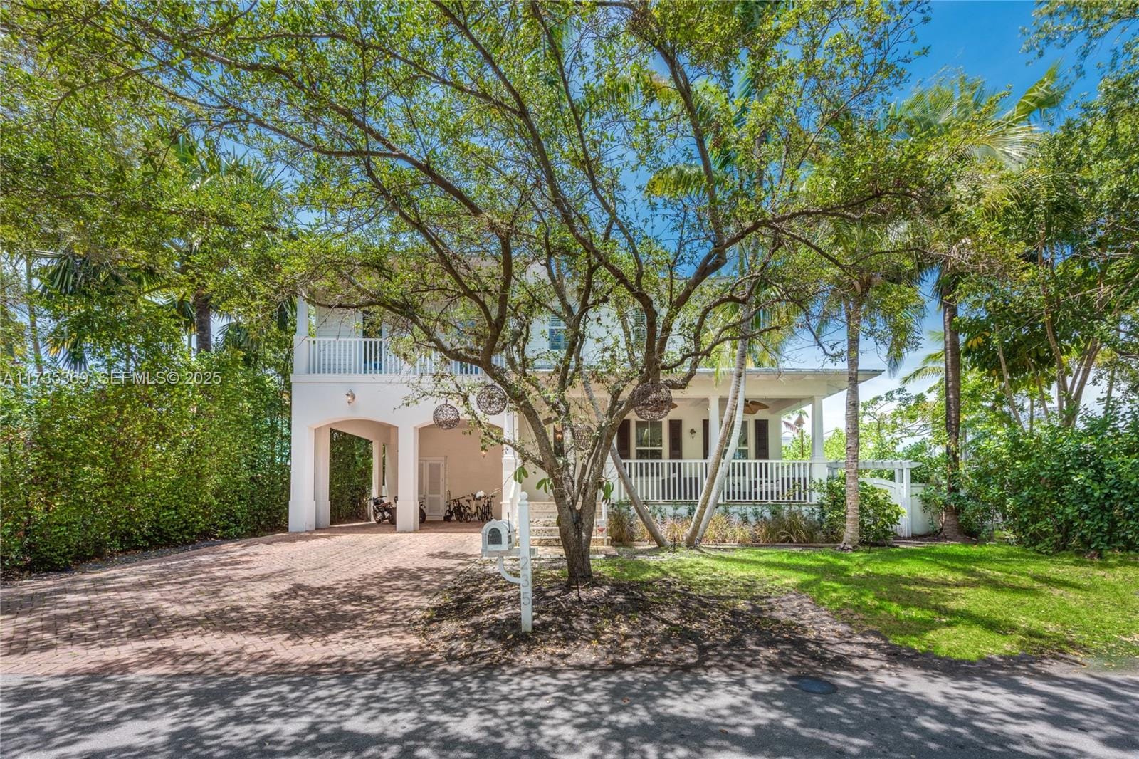 235 Cranwood Drive, Key Biscayne, FL 33149