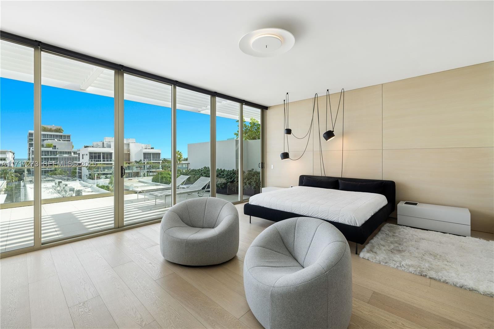 300 Collins Avenue PH1, Miami Beach, FL 33139 photo 14