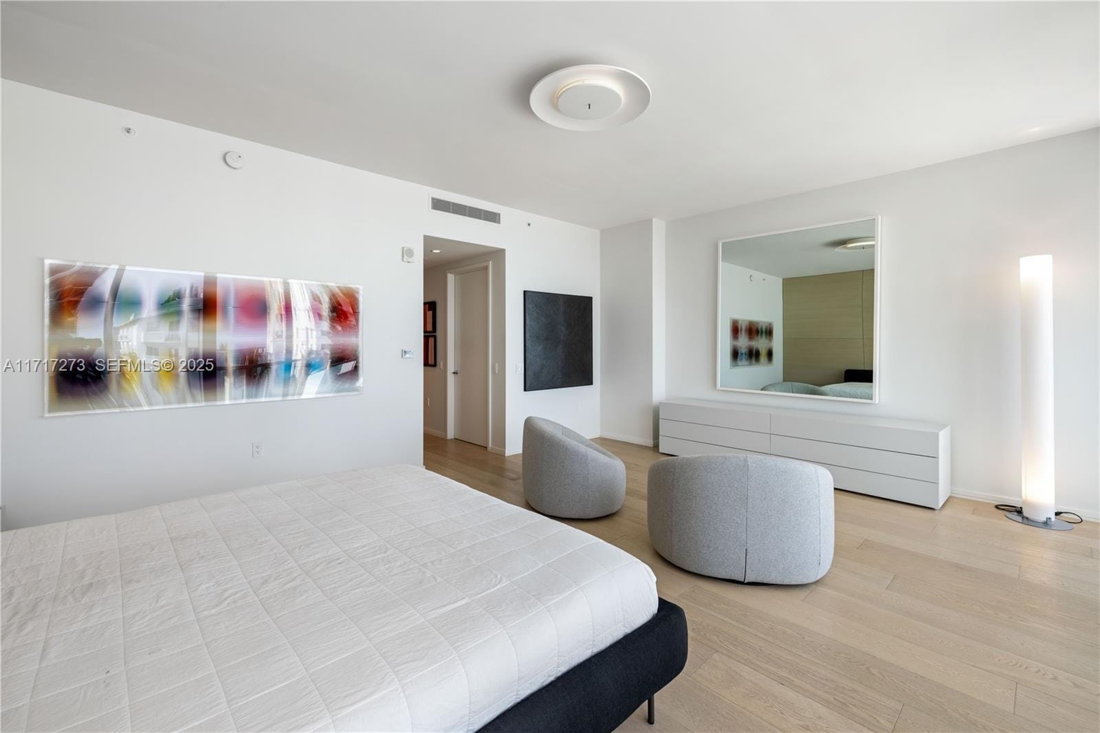 300 Collins Avenue PH1, Miami Beach, FL 33139 photo 17