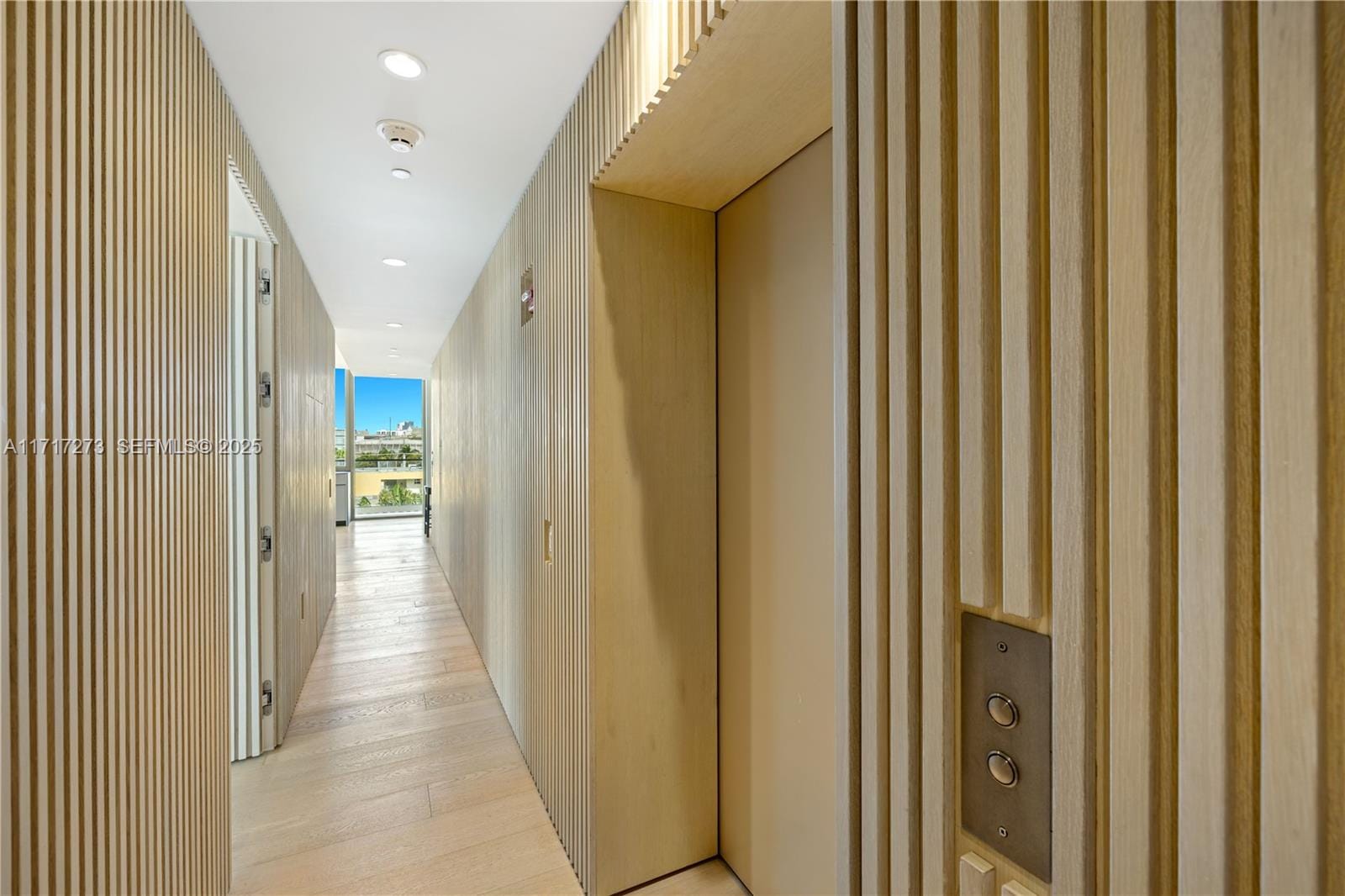 300 Collins Avenue PH1, Miami Beach, FL 33139 photo 24