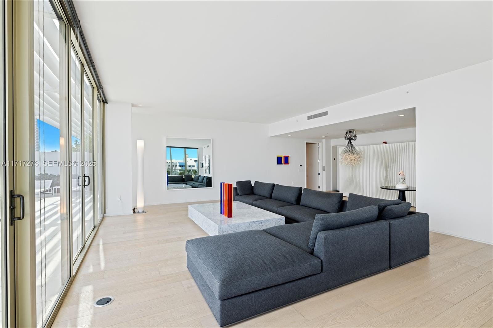 300 Collins Avenue PH1, Miami Beach, FL 33139 photo 6