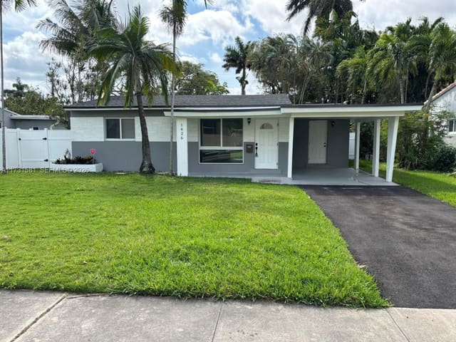 1426 Arthur Street, Gardner Villas, Hollywood, FL