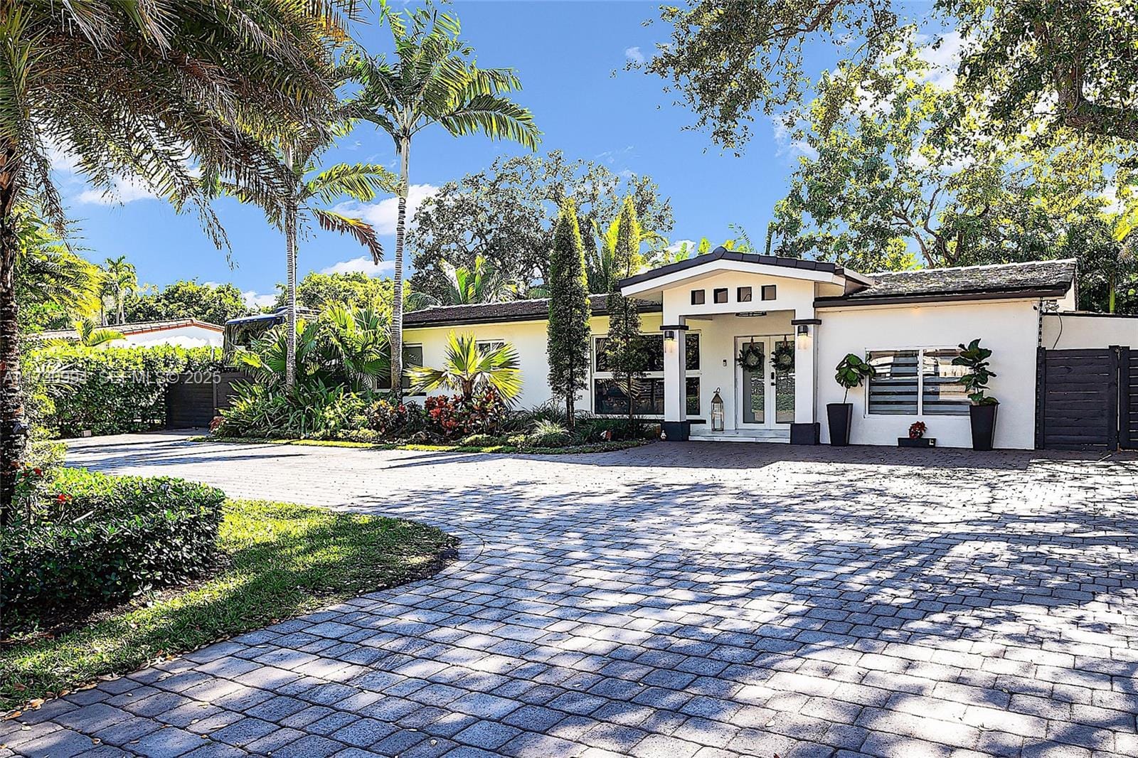 7620 SW 105th Terrace, Pinecrest, FL 33156