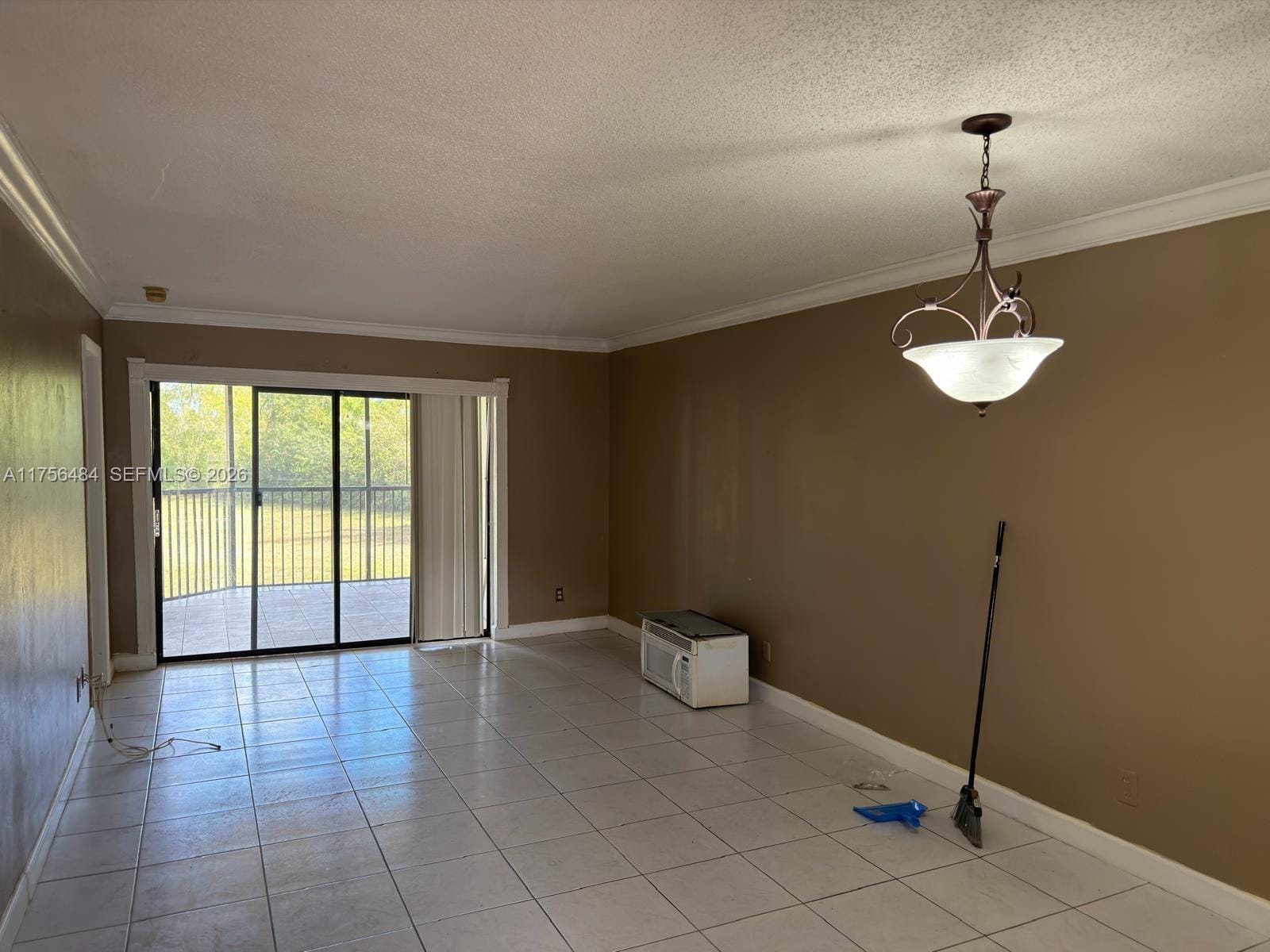 3400 Foxcroft Road 212 — photo 3