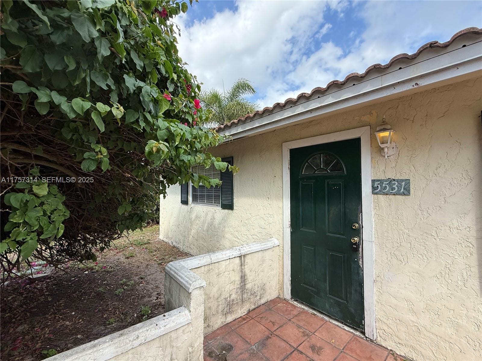 5531 NW 76th Place — photo 2