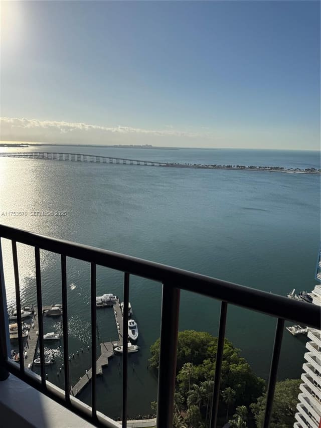 1581 Brickell Avenue PH-105, Miami, FL 33129