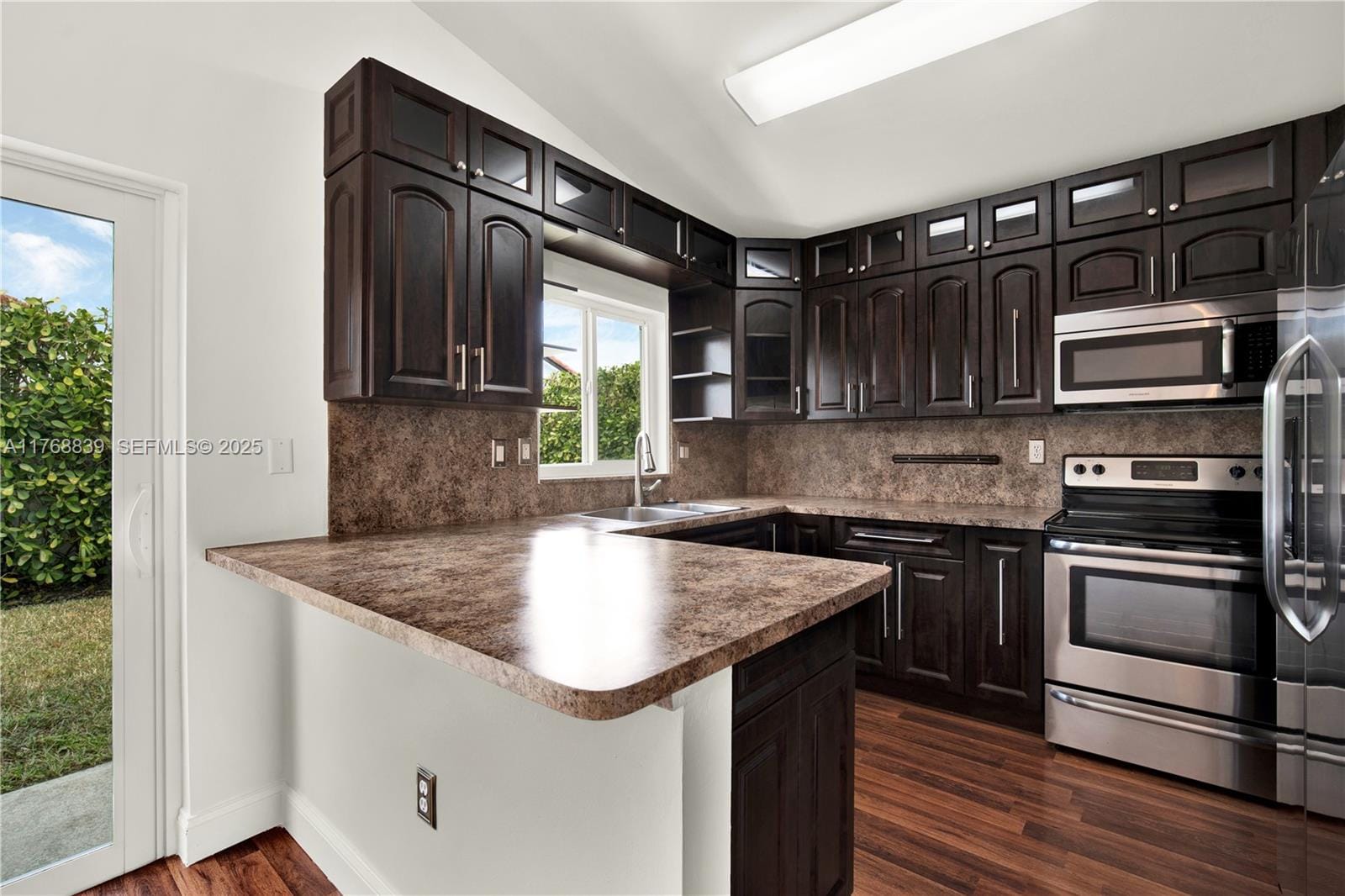 14239 SW 177th Terrace, Miami, FL 33177 photo 4
