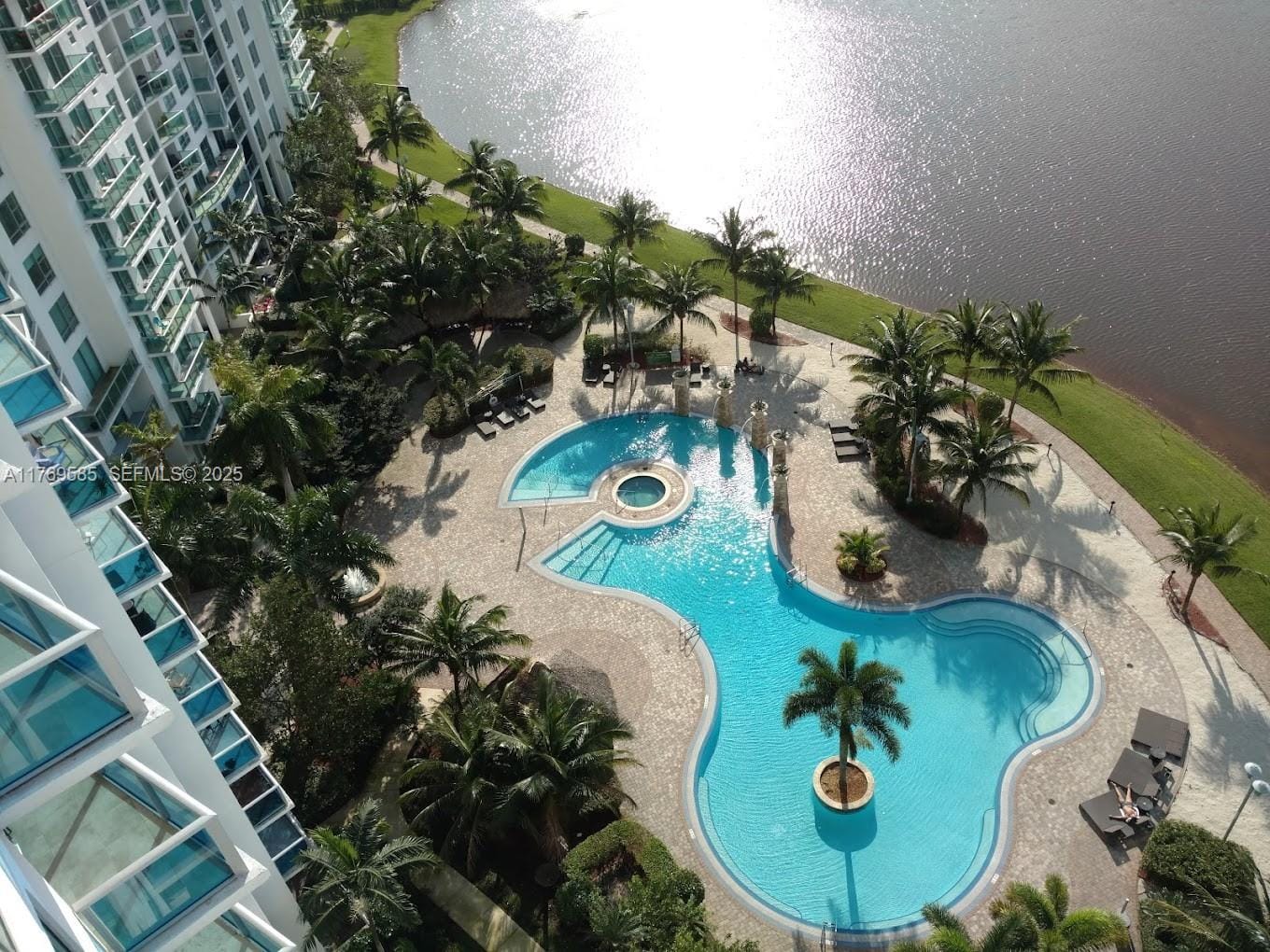 2681 N Flamingo Road 302S, Sunrise, FL 33323 photo 14