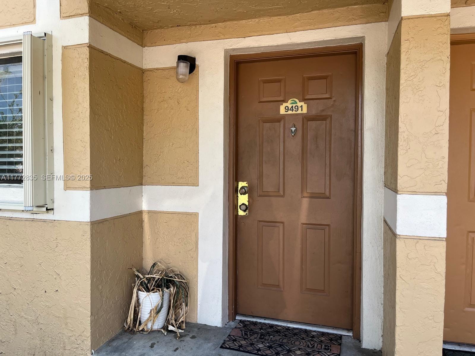 9491 N Palm N Circle 9491, Pembroke Pines, FL 33025 photo 4