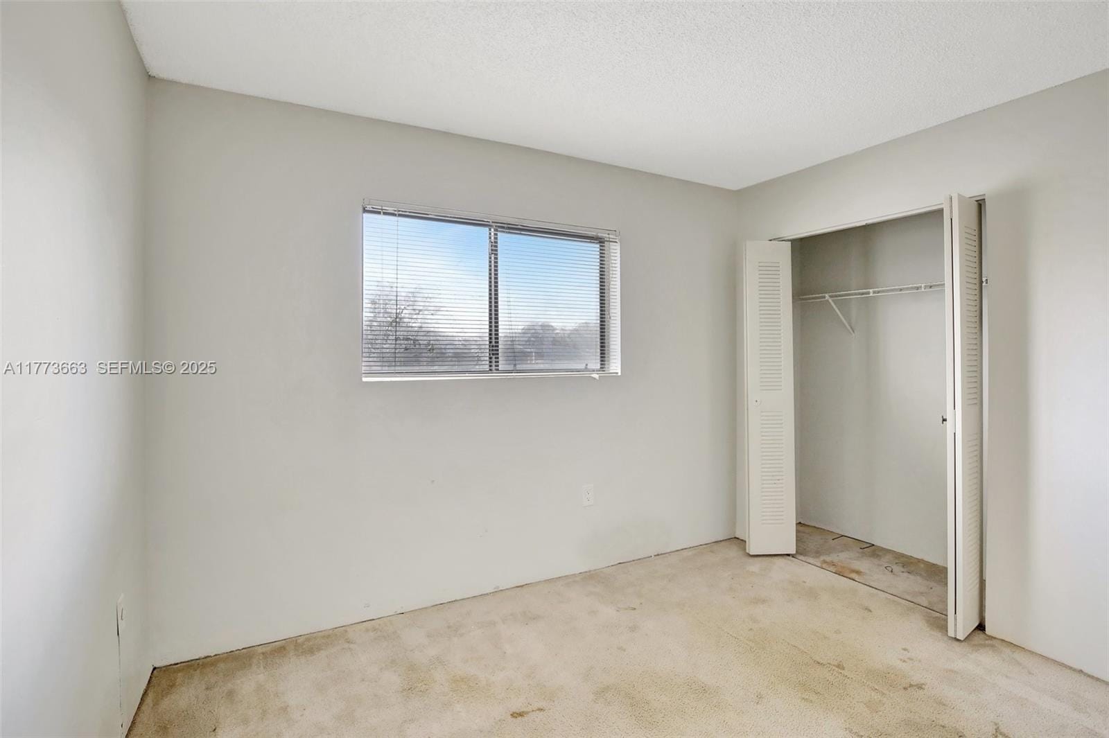 250 W Palm W Circle 301, Pembroke Pines, FL 33025 photo 24