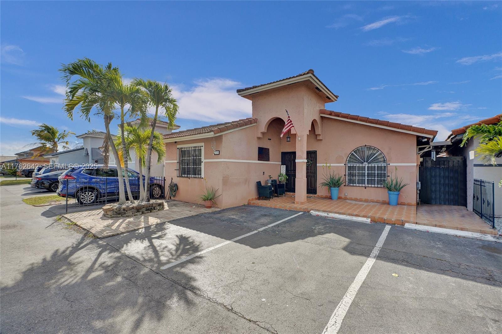 3355 W 68th #120 Street, Hialeah, FL 33018