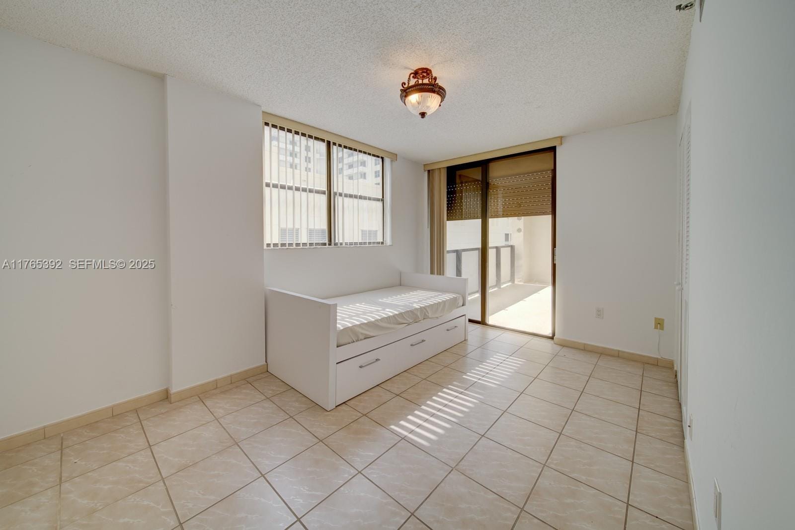1623 Collins Avenue 512, Miami Beach, FL 33139 photo 22