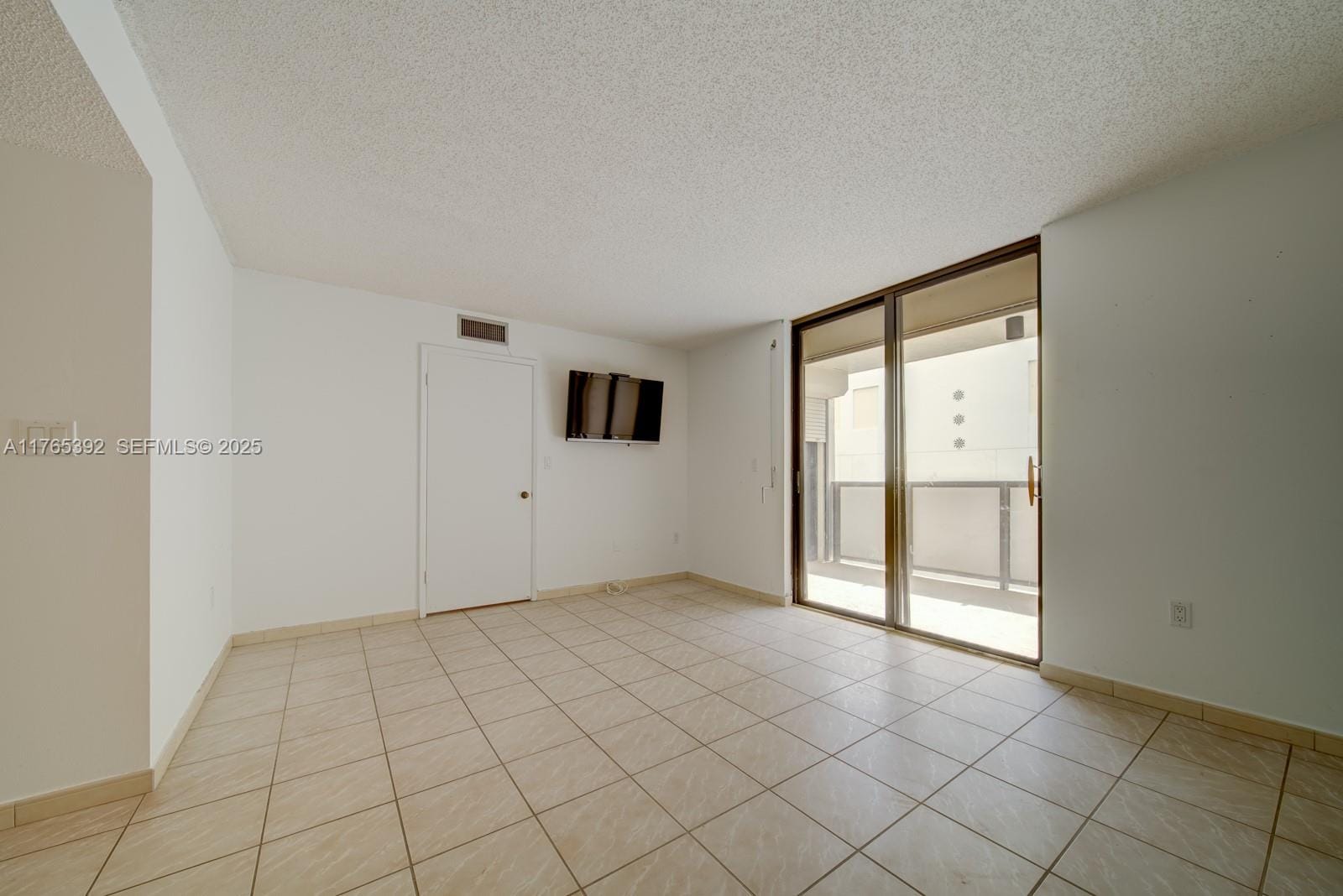 1623 Collins Avenue 512, Miami Beach, FL 33139 photo 25