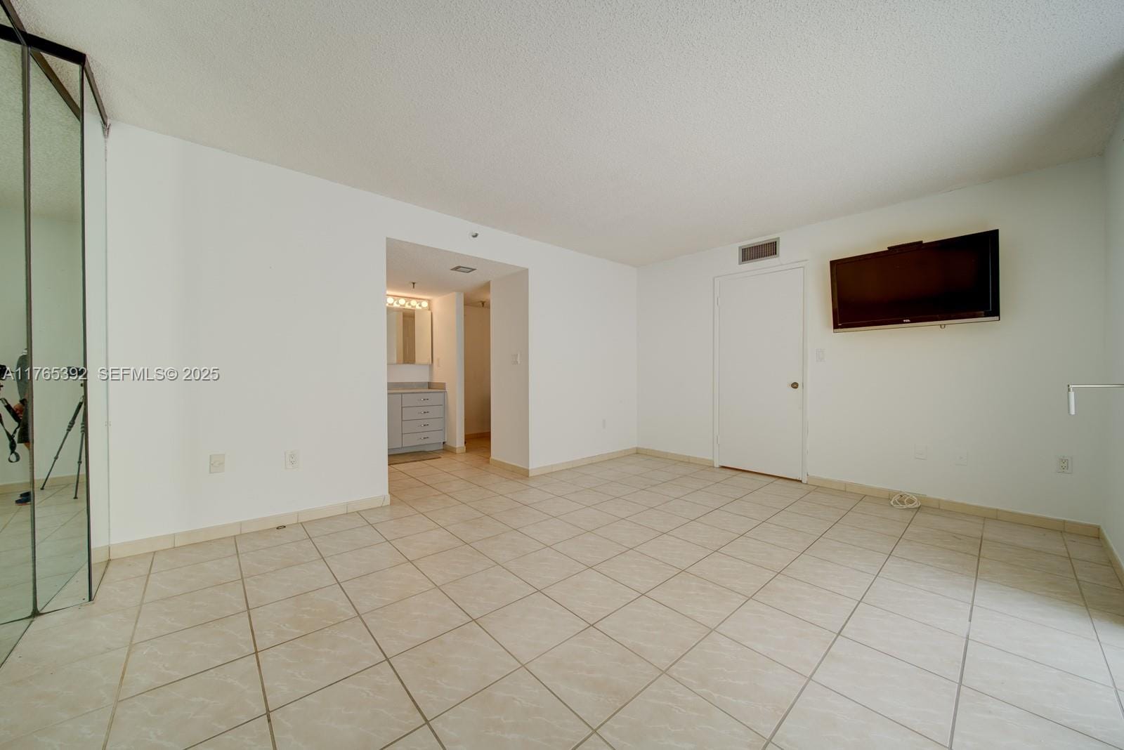 1623 Collins Avenue 512, Miami Beach, FL 33139 photo 26