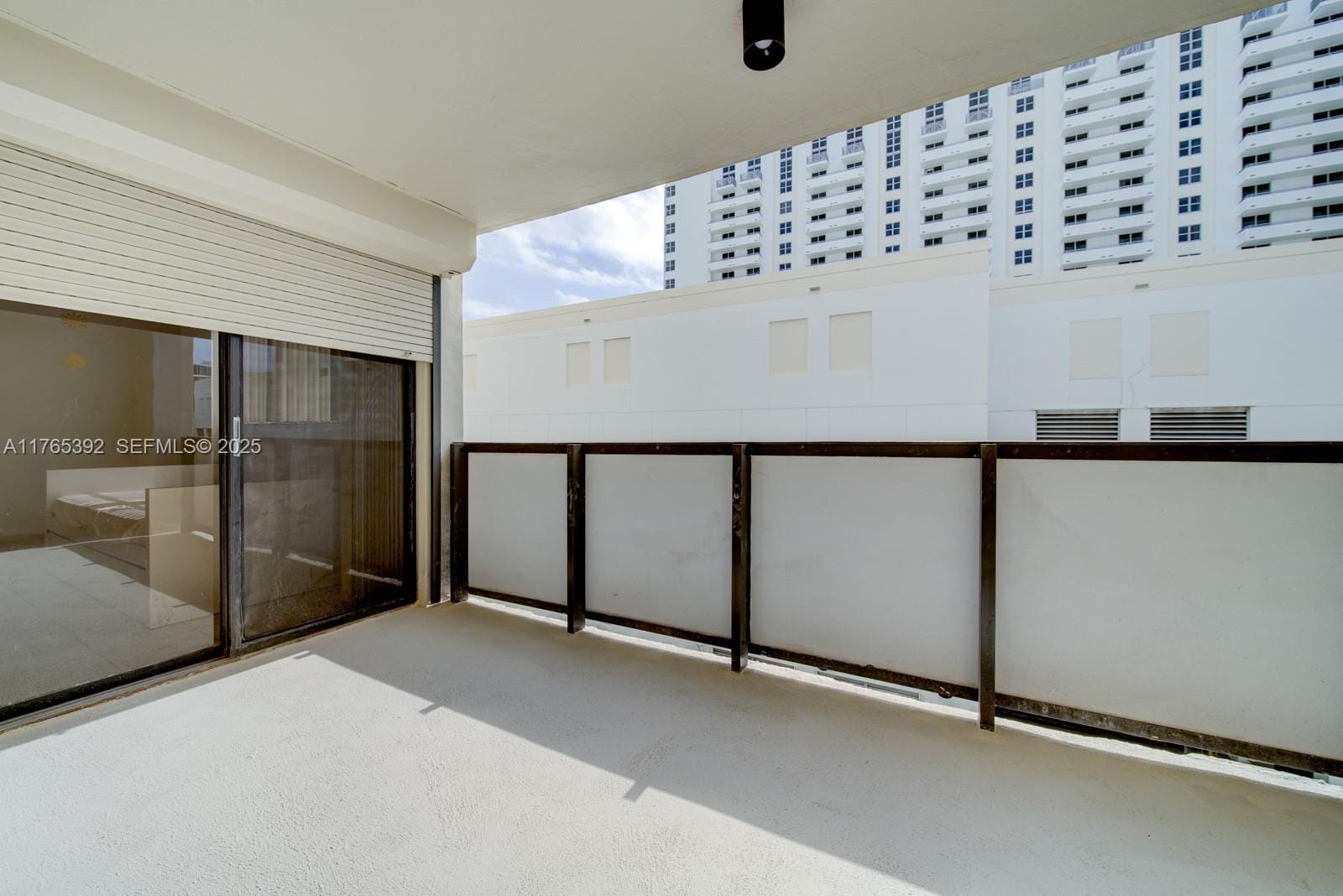1623 Collins Avenue 512, Miami Beach, FL 33139 photo 27