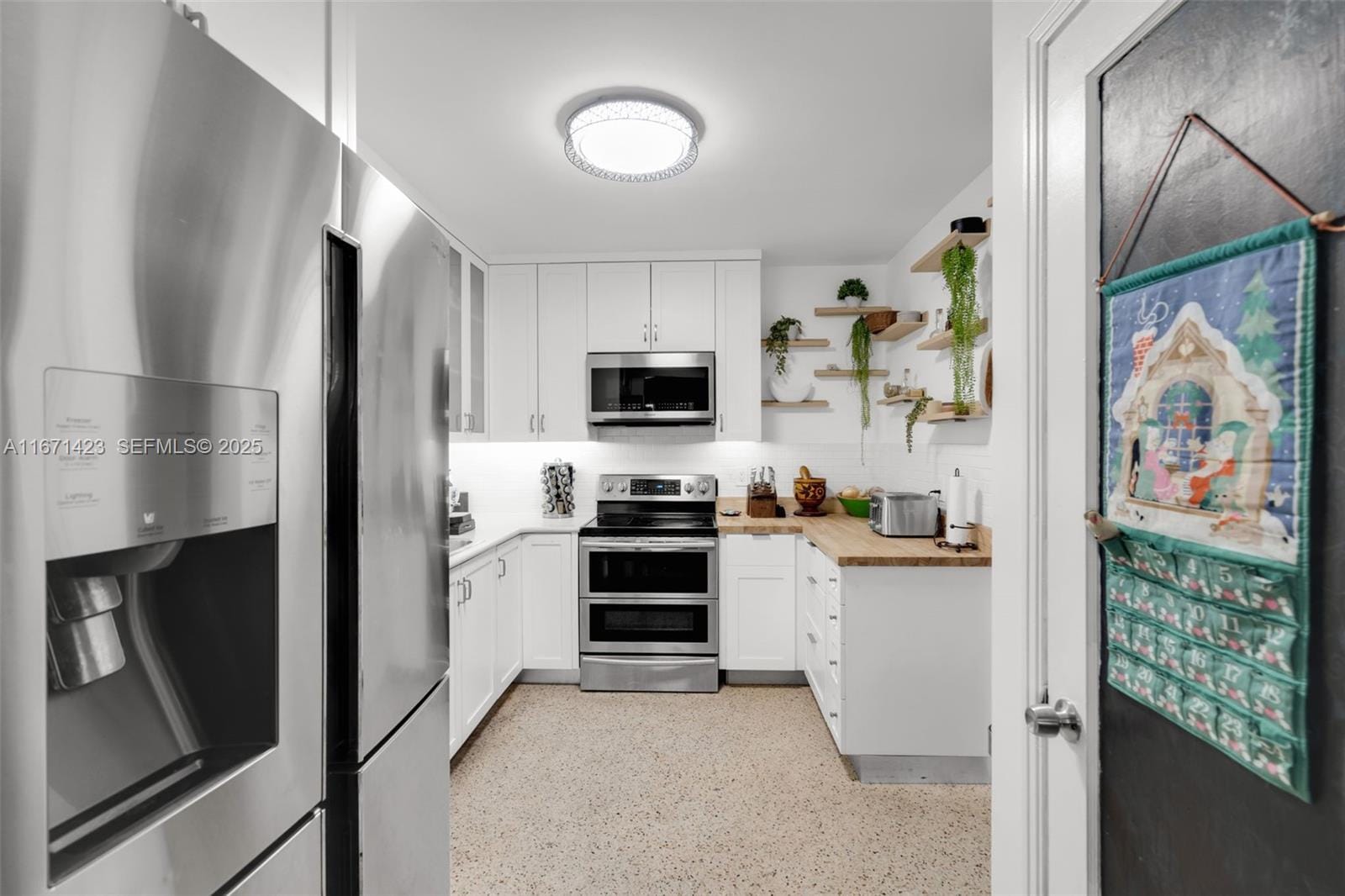 1070 NE 143rd Street, North Miami, FL 33161 photo 2