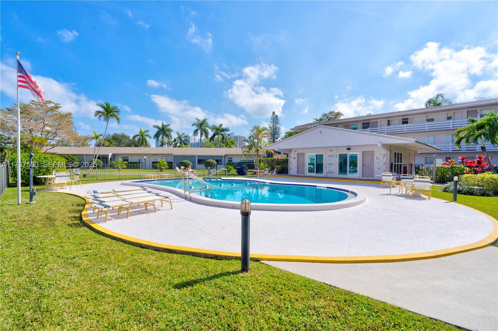 700 Layne Boulevard 113, Hallandale Beach, FL 33009 photo 29