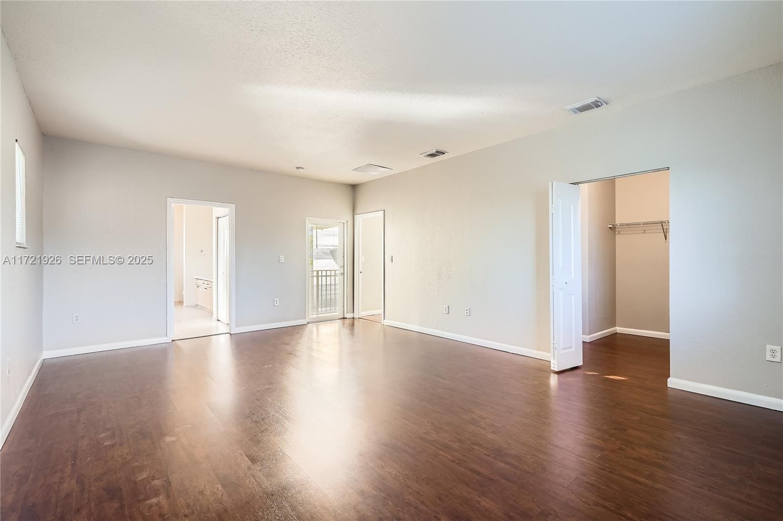 379 NE 30th Avenue, Homestead, FL 33033 photo 12