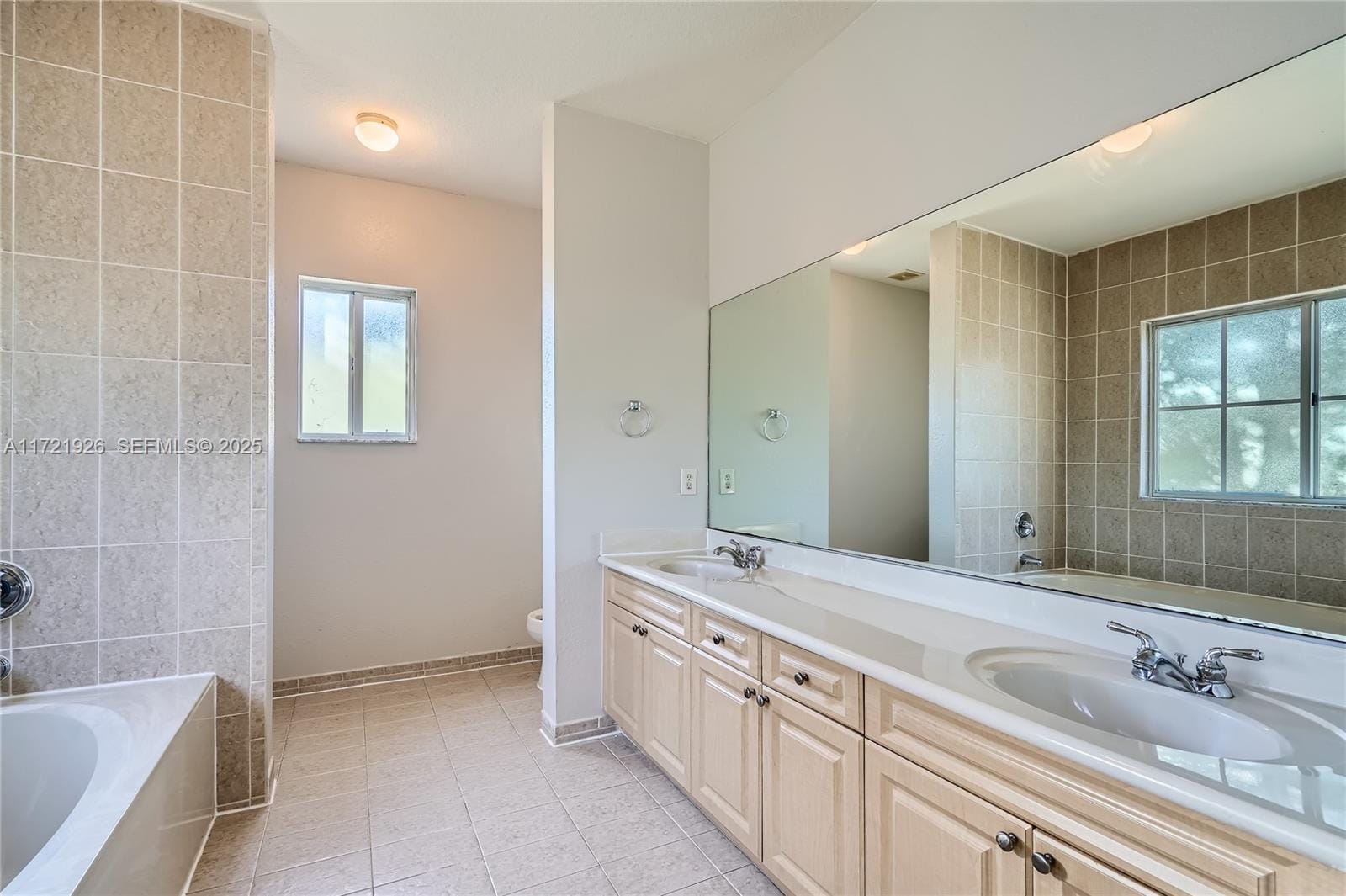 379 NE 30th Avenue, Homestead, FL 33033 photo 25