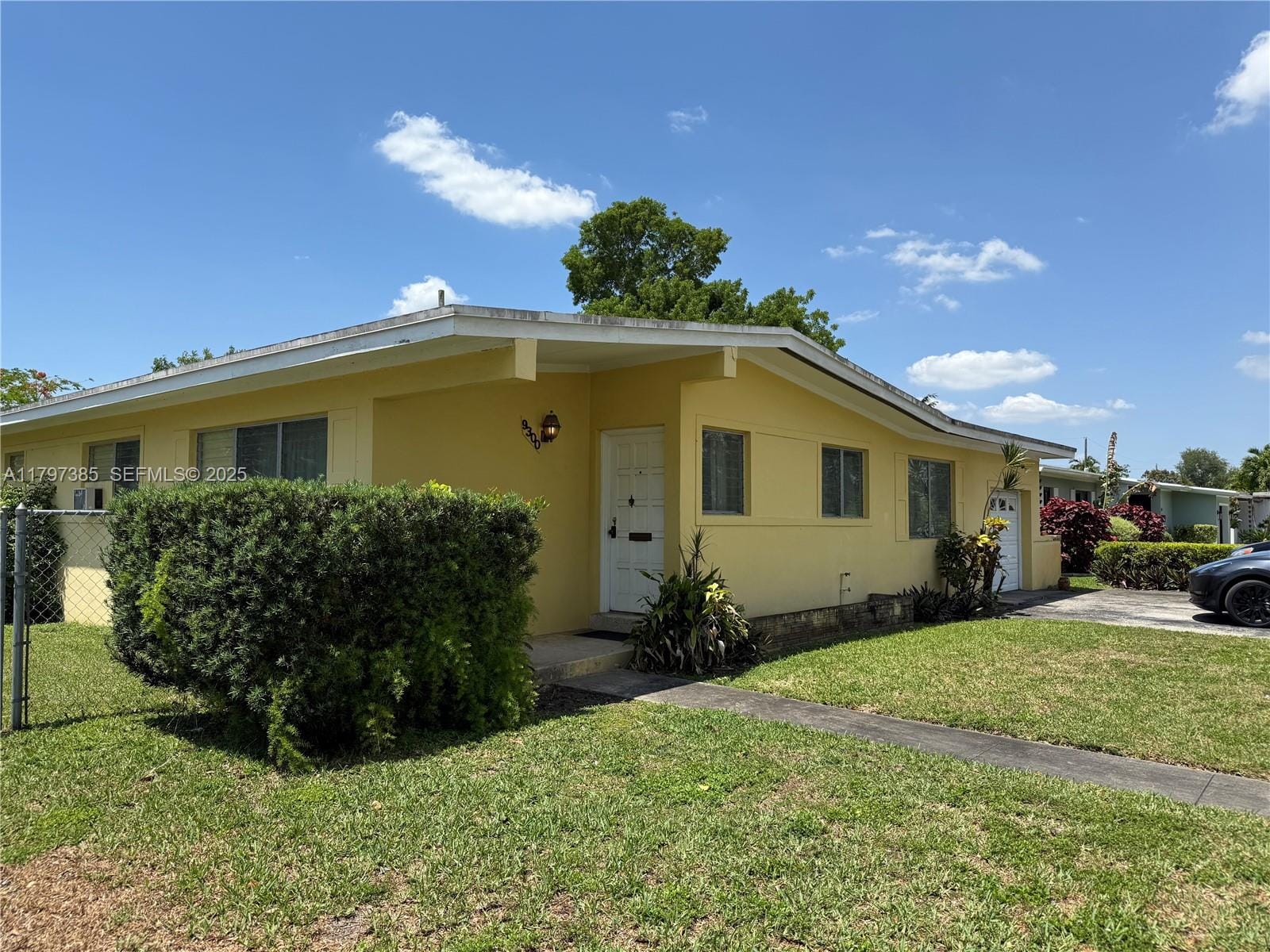 9300 SW 52nd Terrace, Miami, FL 33165