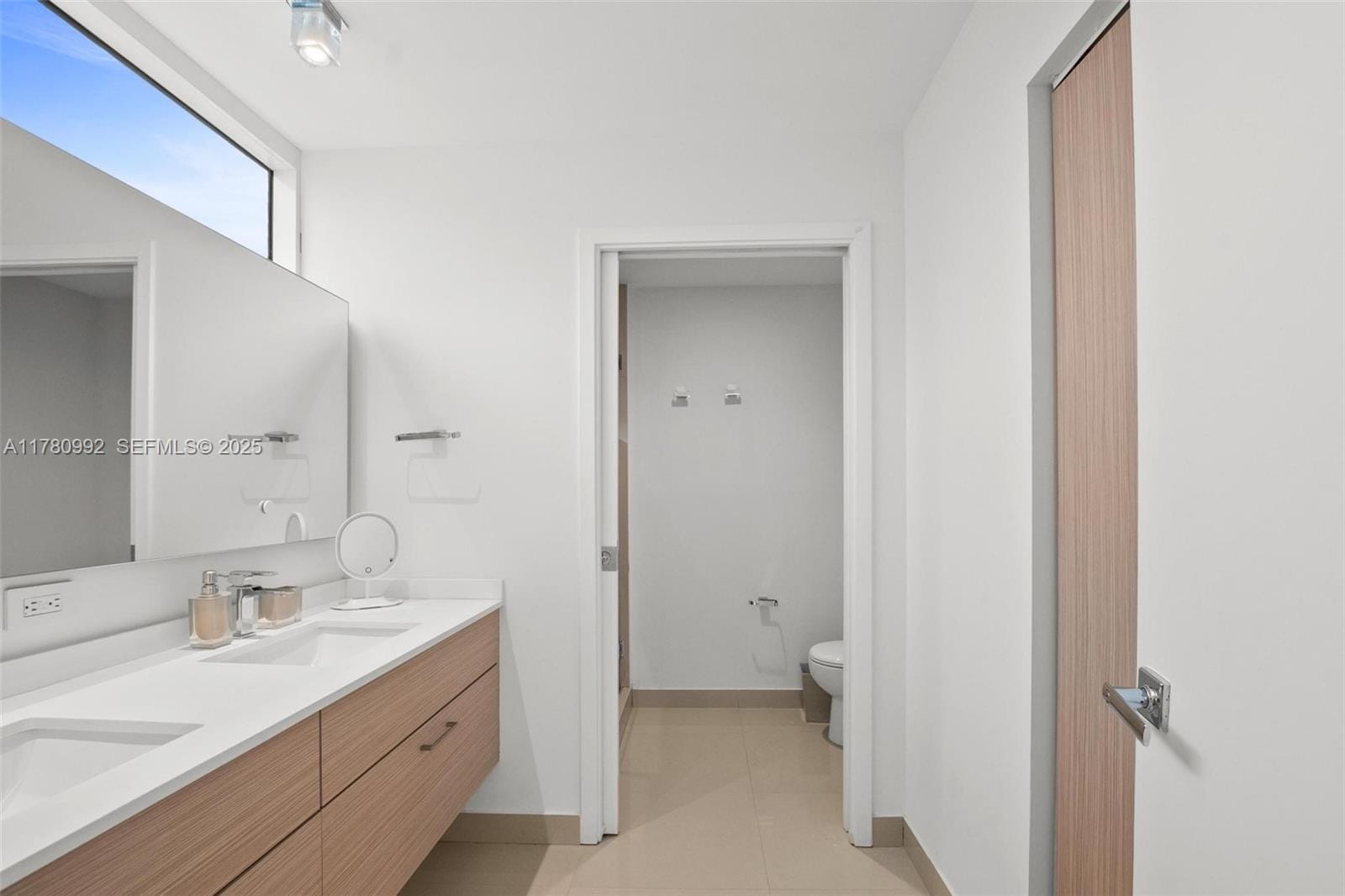 600 NE 27th Street 1005, Miami, FL 33137 photo 11