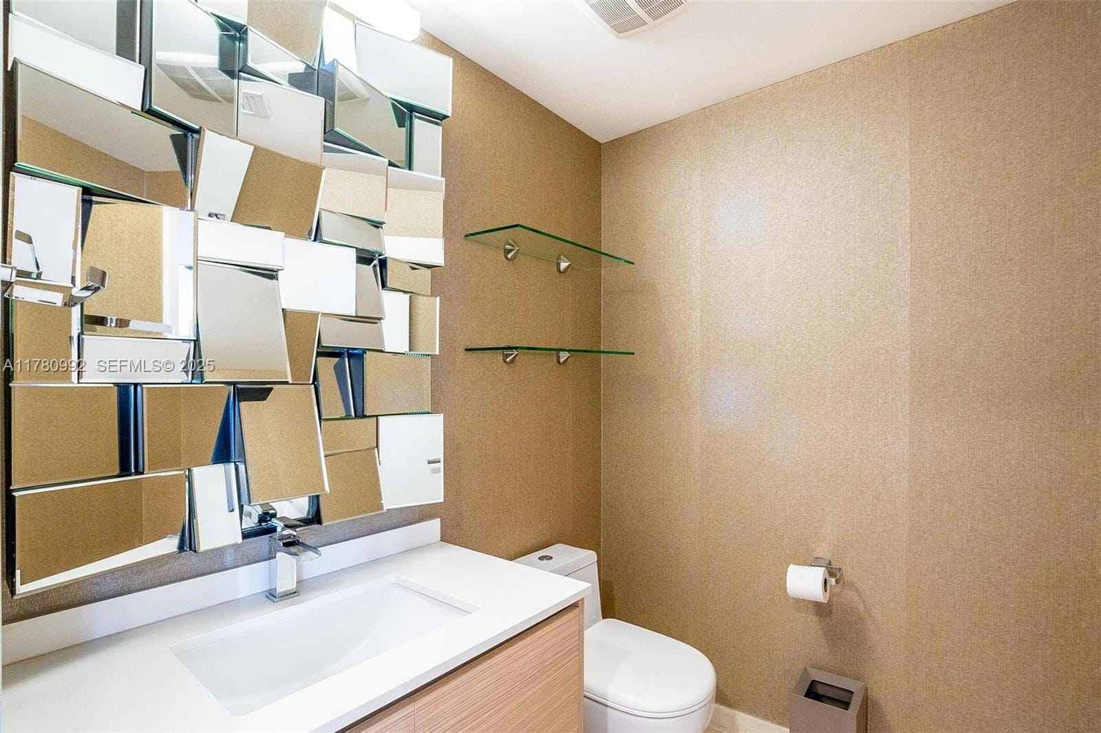 600 NE 27th Street 1005, Miami, FL 33137 photo 9