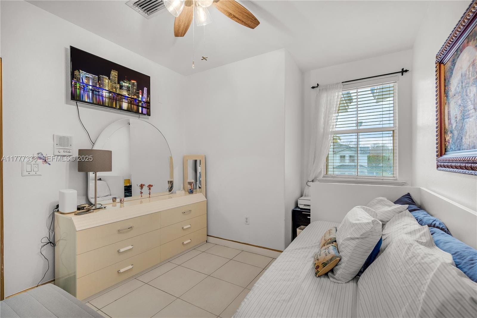 5570 NW 107th Avenue 902, Doral, FL 33178 photo 17