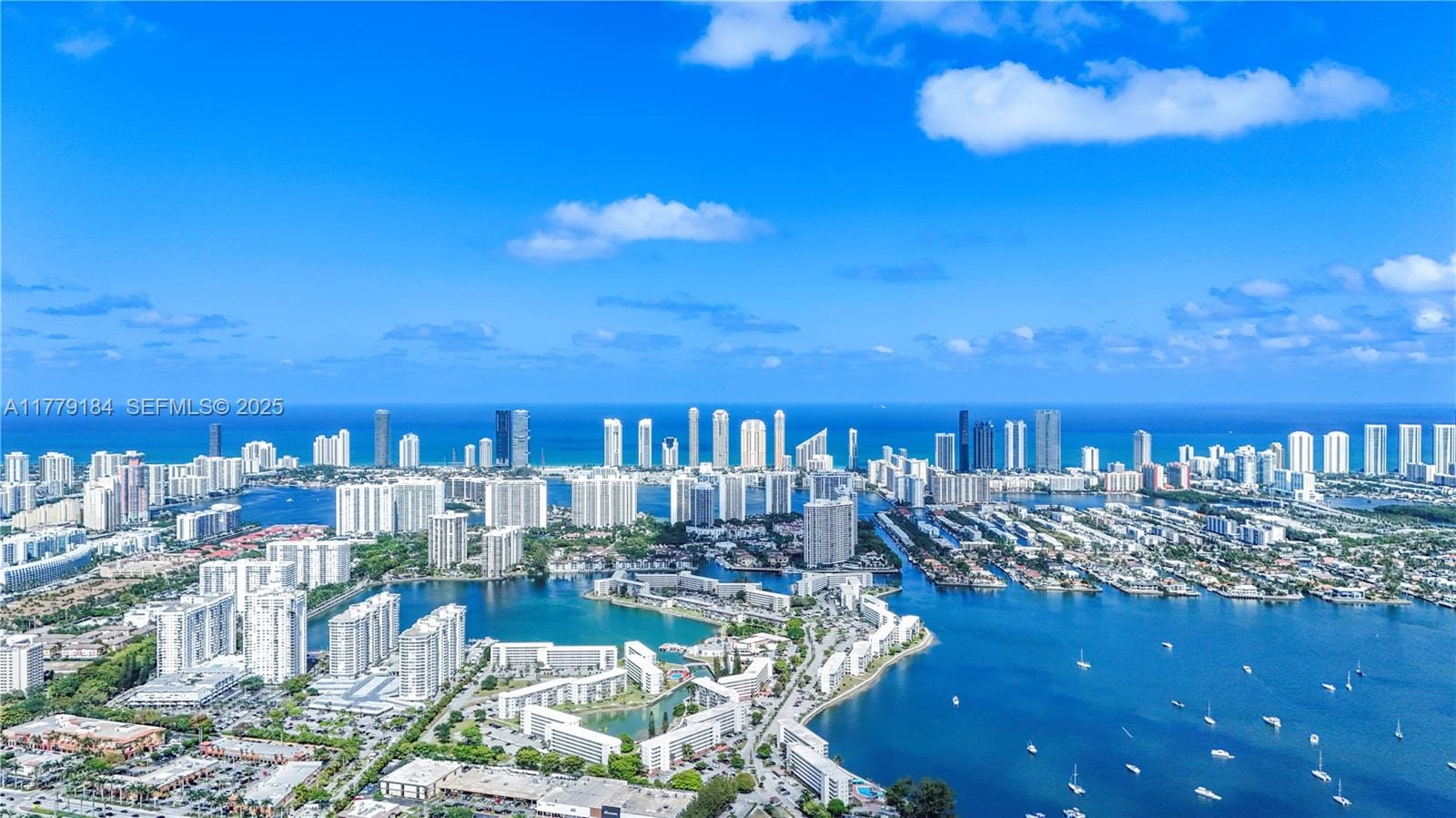 18031 Biscayne Boulevard 1904, Aventura, FL 33160 photo 4