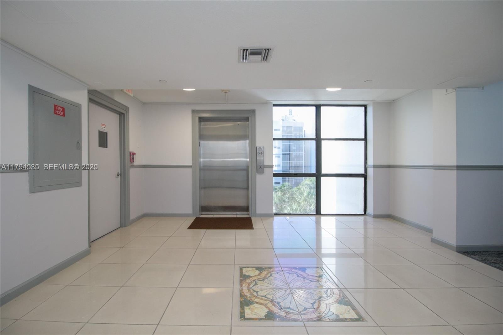 16919 N Bay Road 505, Sunny Isles Beach, FL 33160 photo 3