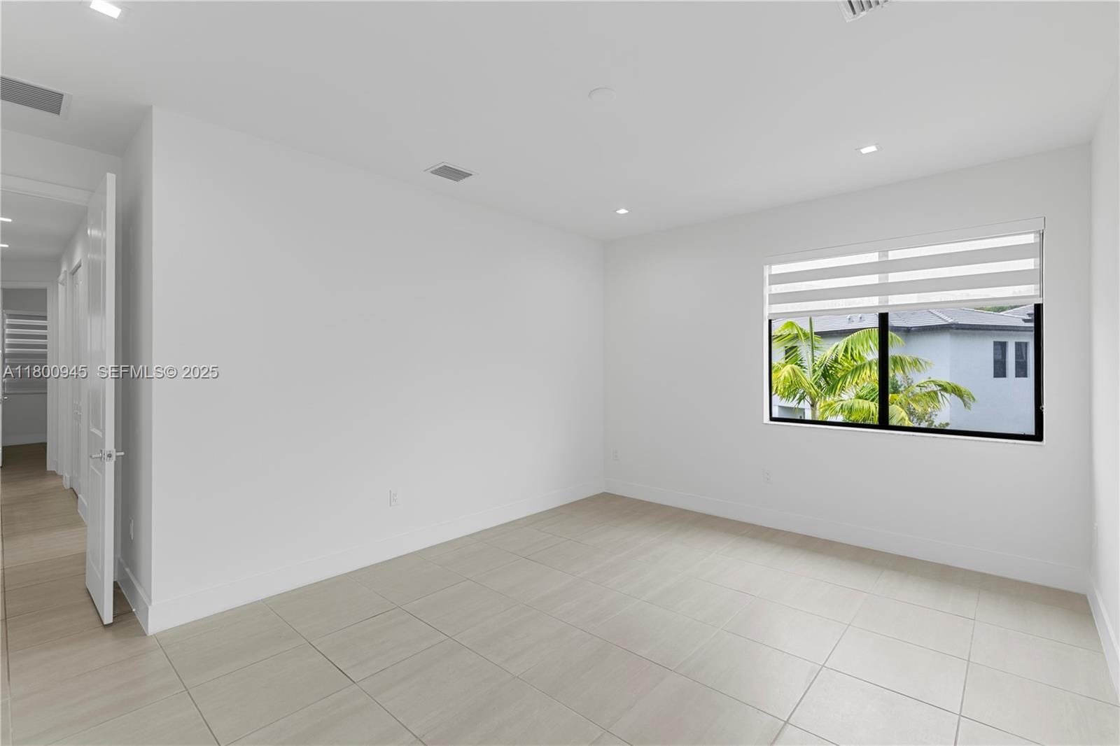 8271 NW 48th Terrace, Doral, FL 33166 photo 16