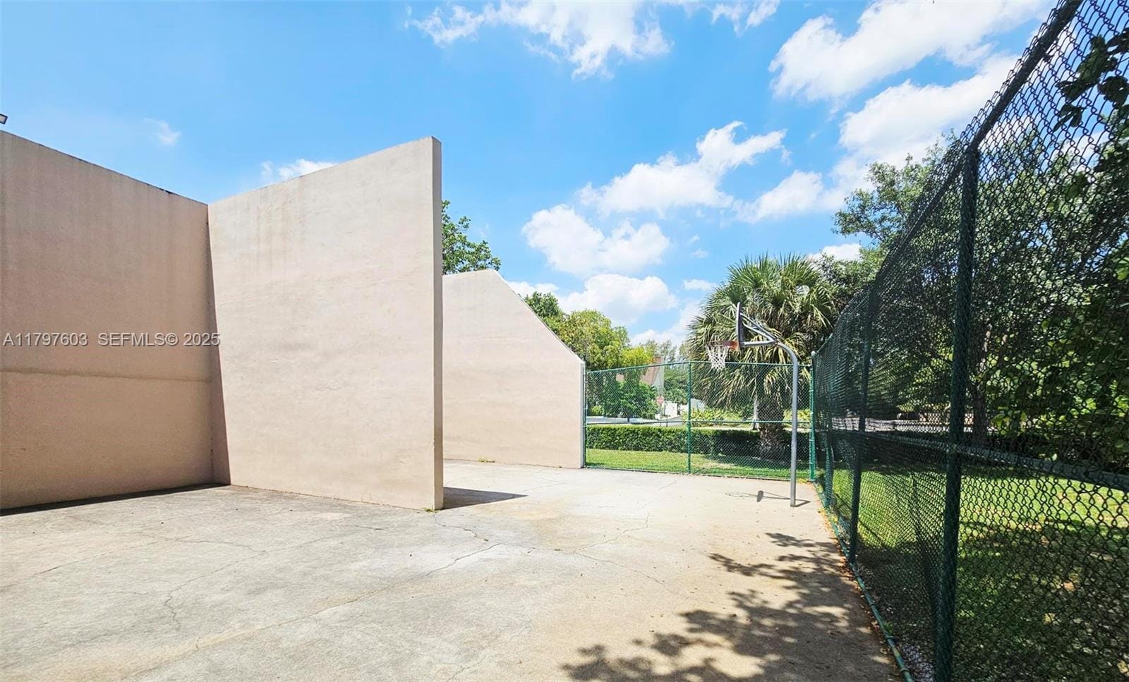 2151 NW 96 Terrace 15L, Pembroke Pines, FL 33024 photo 19