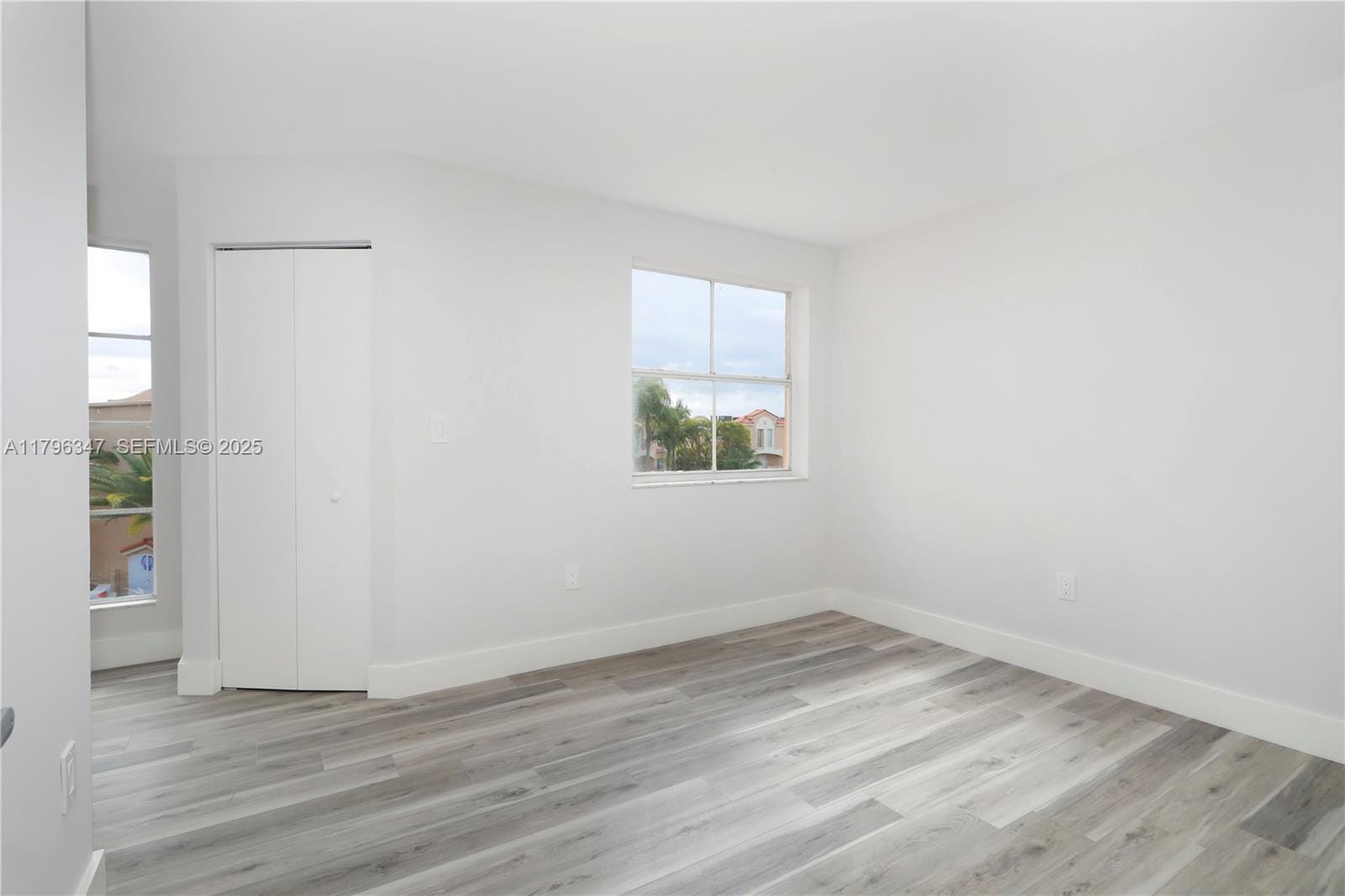 8665 NW 6th Lane 1-202, Miami, FL 33126 photo 11