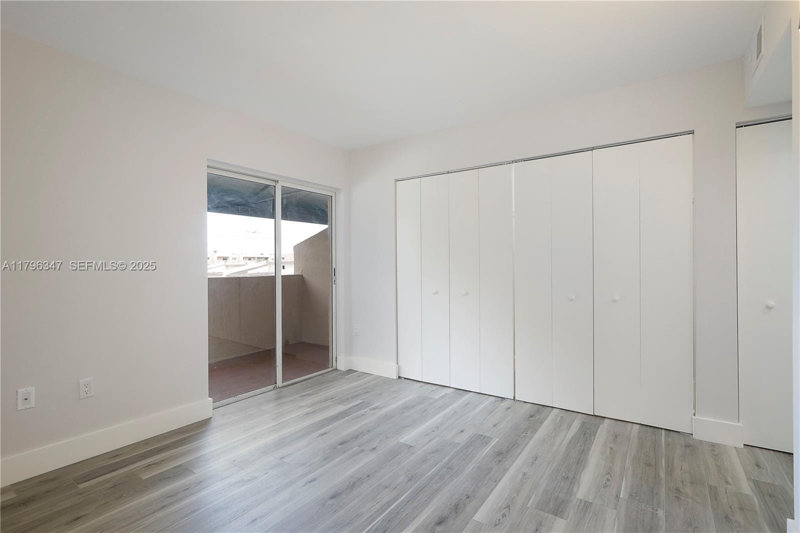 8665 NW 6th Lane 1-202, Miami, FL 33126 photo 13