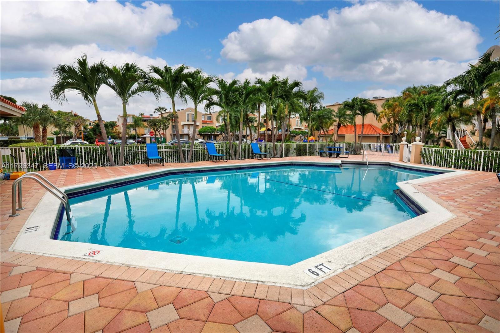 8665 NW 6th Lane 1-202, Miami, FL 33126 photo 16