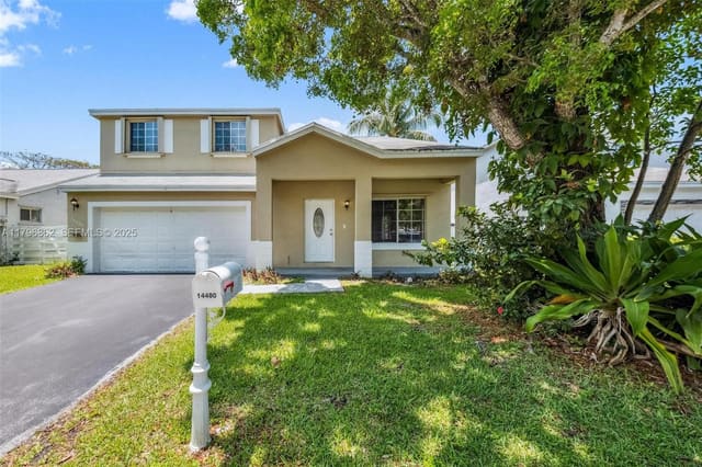 14480 SW 145th Place, sold in Country Walk West Sec 1, Miami, FL