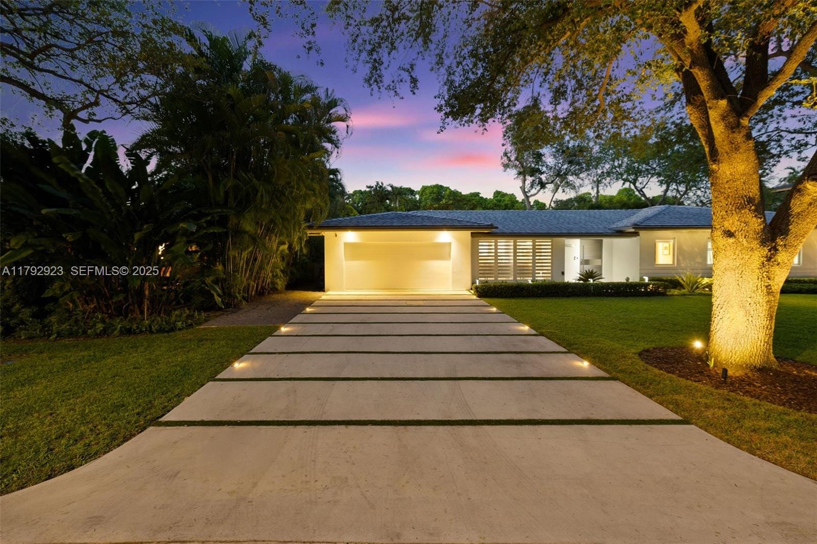 1217 Algardi Avenue, Coral Gables, FL 33146 photo 4