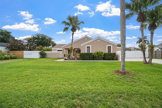 15251 SW 154th Avenue, Miami, FL 33187