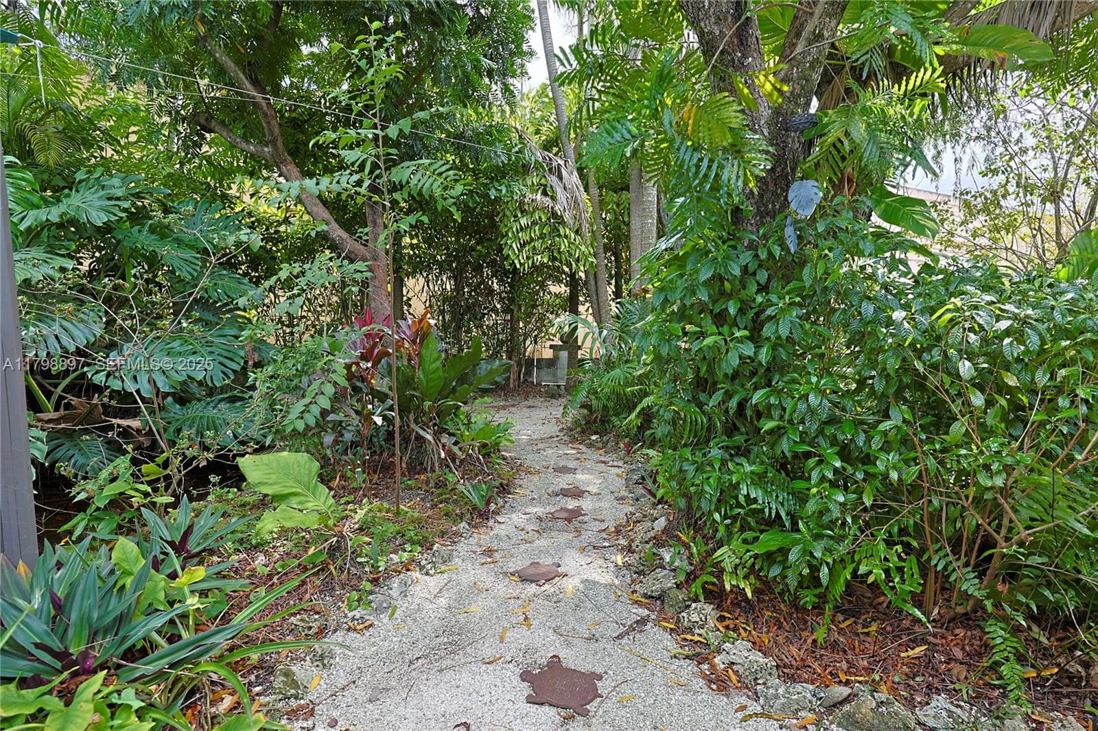 10610 SW 103rd Street, Miami, FL 33176 photo 24
