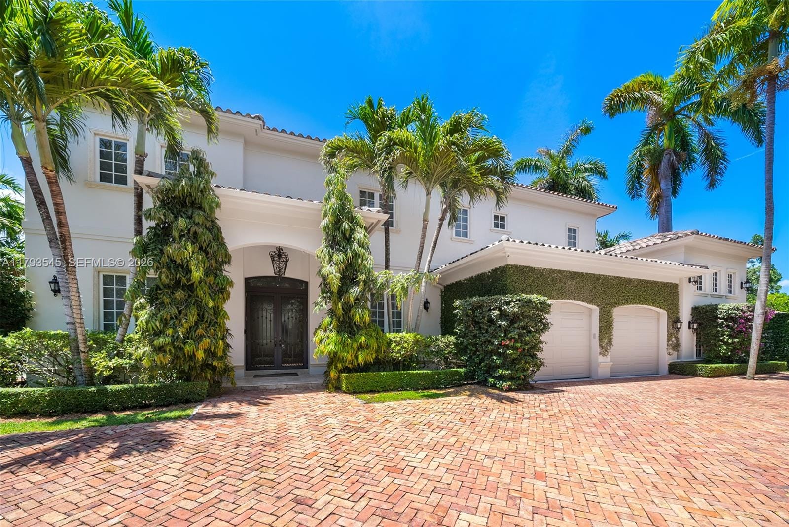 7120 Mira Flores Avenue, Coral Gables, FL 33143