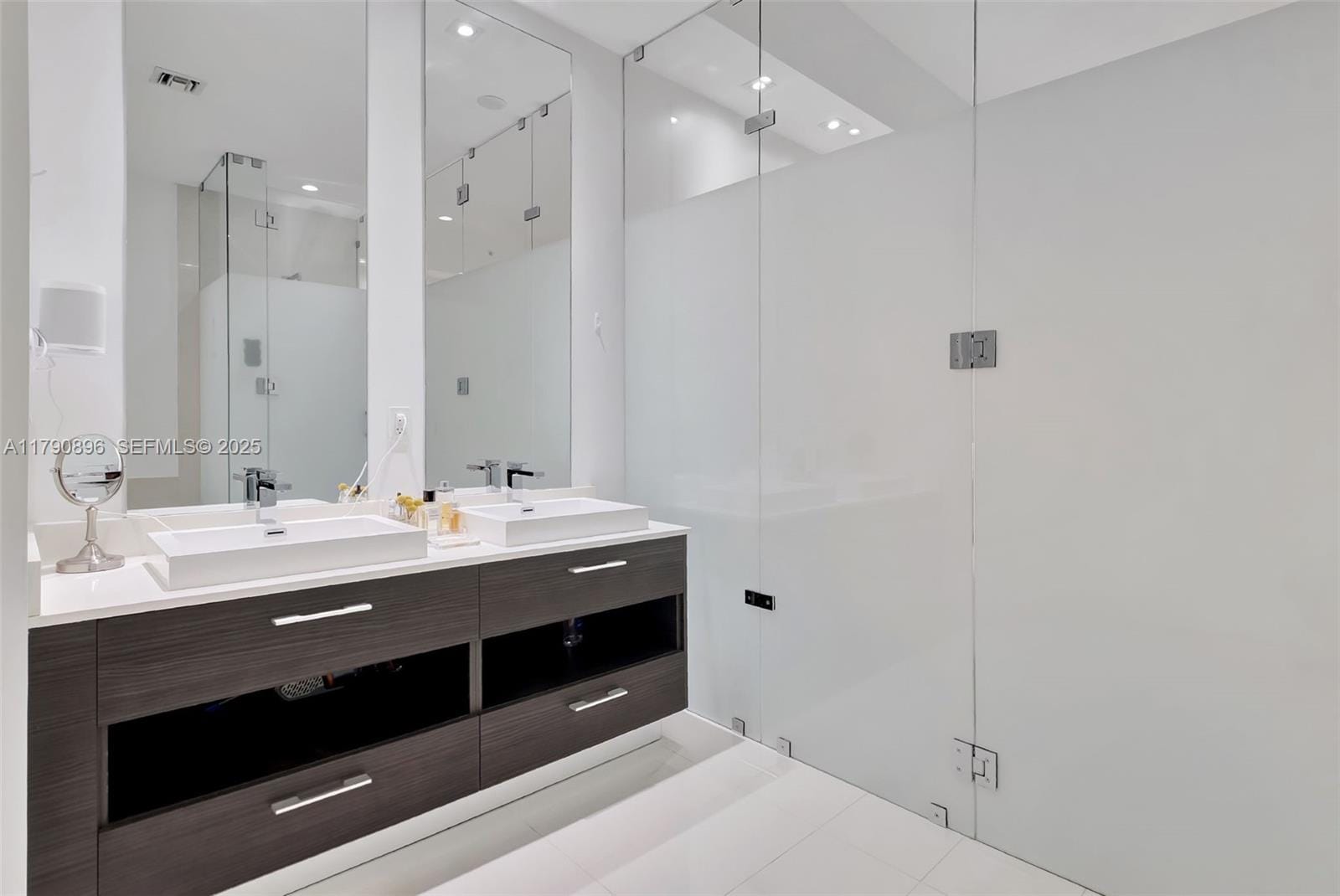 55 SW 9th Street PH4501, Miami, FL 33130 photo 20
