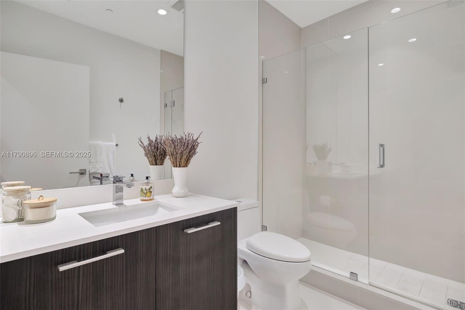 55 SW 9th Street PH4501, Miami, FL 33130 photo 25