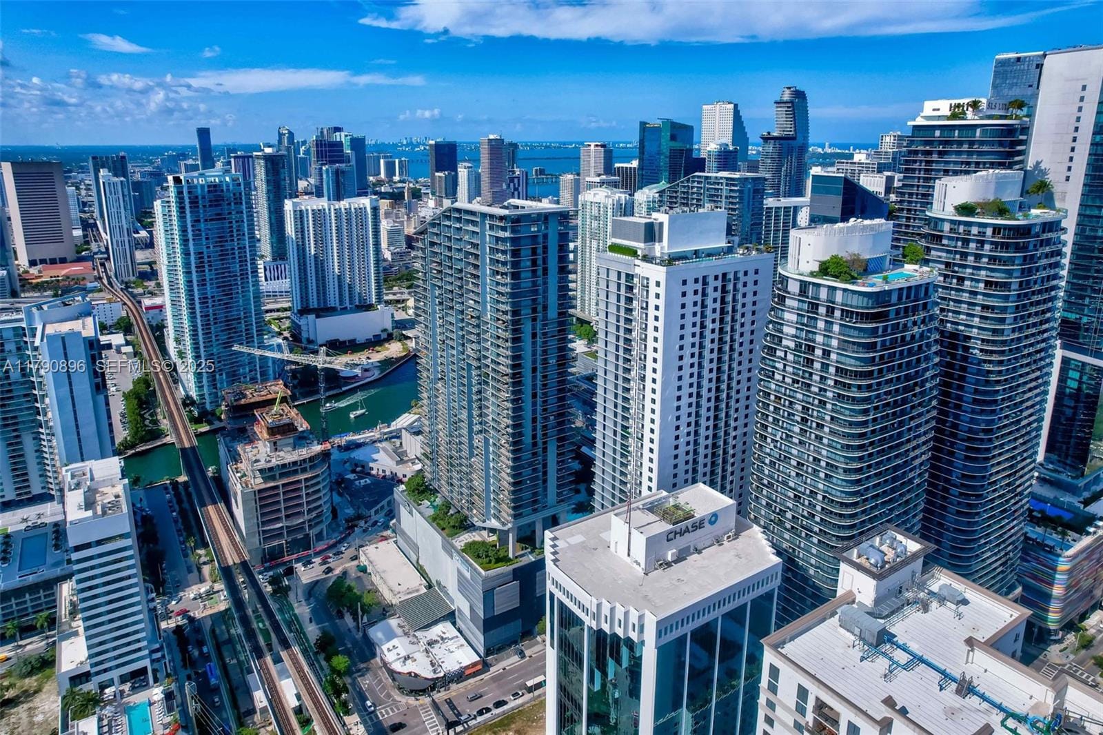 55 SW 9th Street PH4501, Miami, FL 33130 photo 4