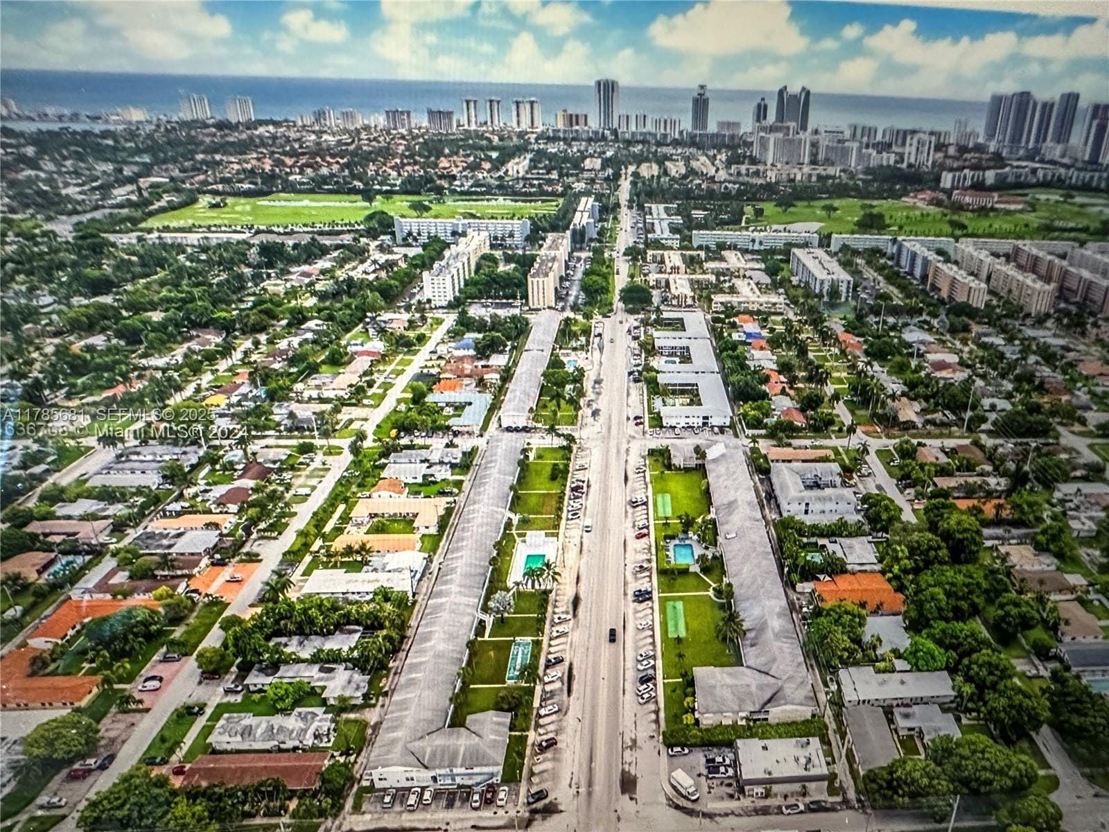 801 Atlantic Shores Boulevard 116, Hallandale Beach, FL 33009 photo 17