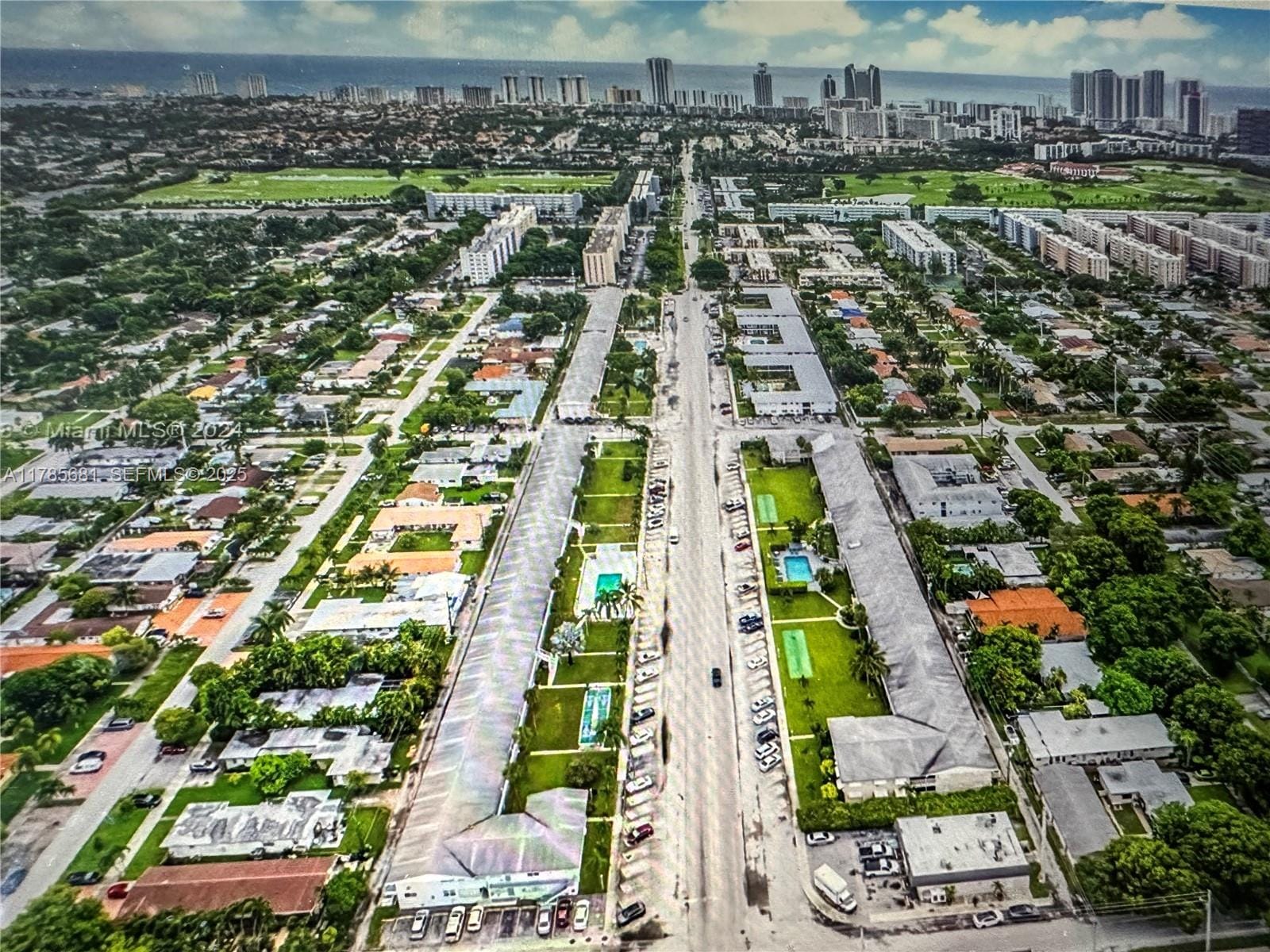 801 Atlantic Shores Boulevard 116, Hallandale Beach, FL 33009 photo 18