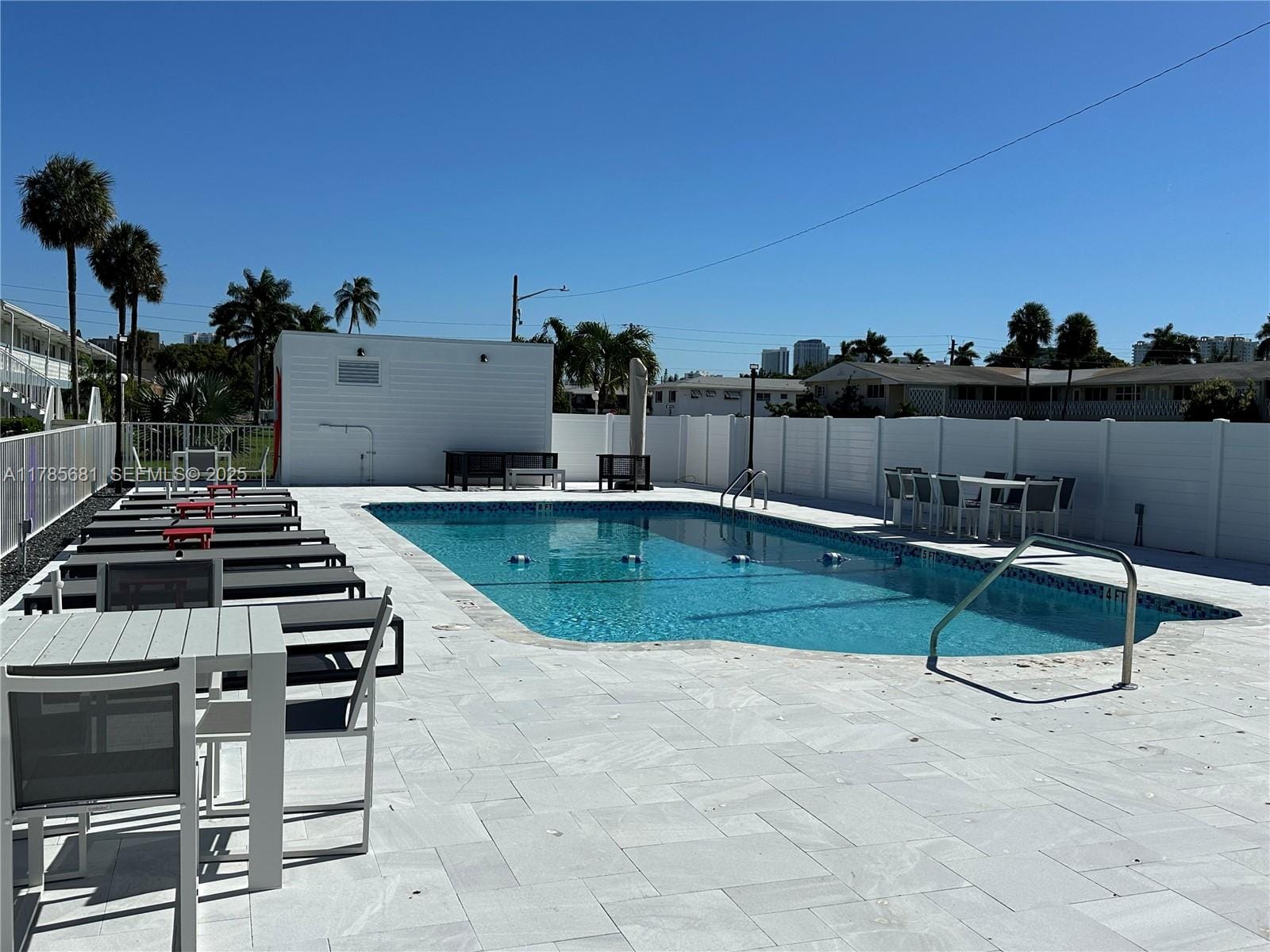 801 Atlantic Shores Boulevard 116 — photo 8
