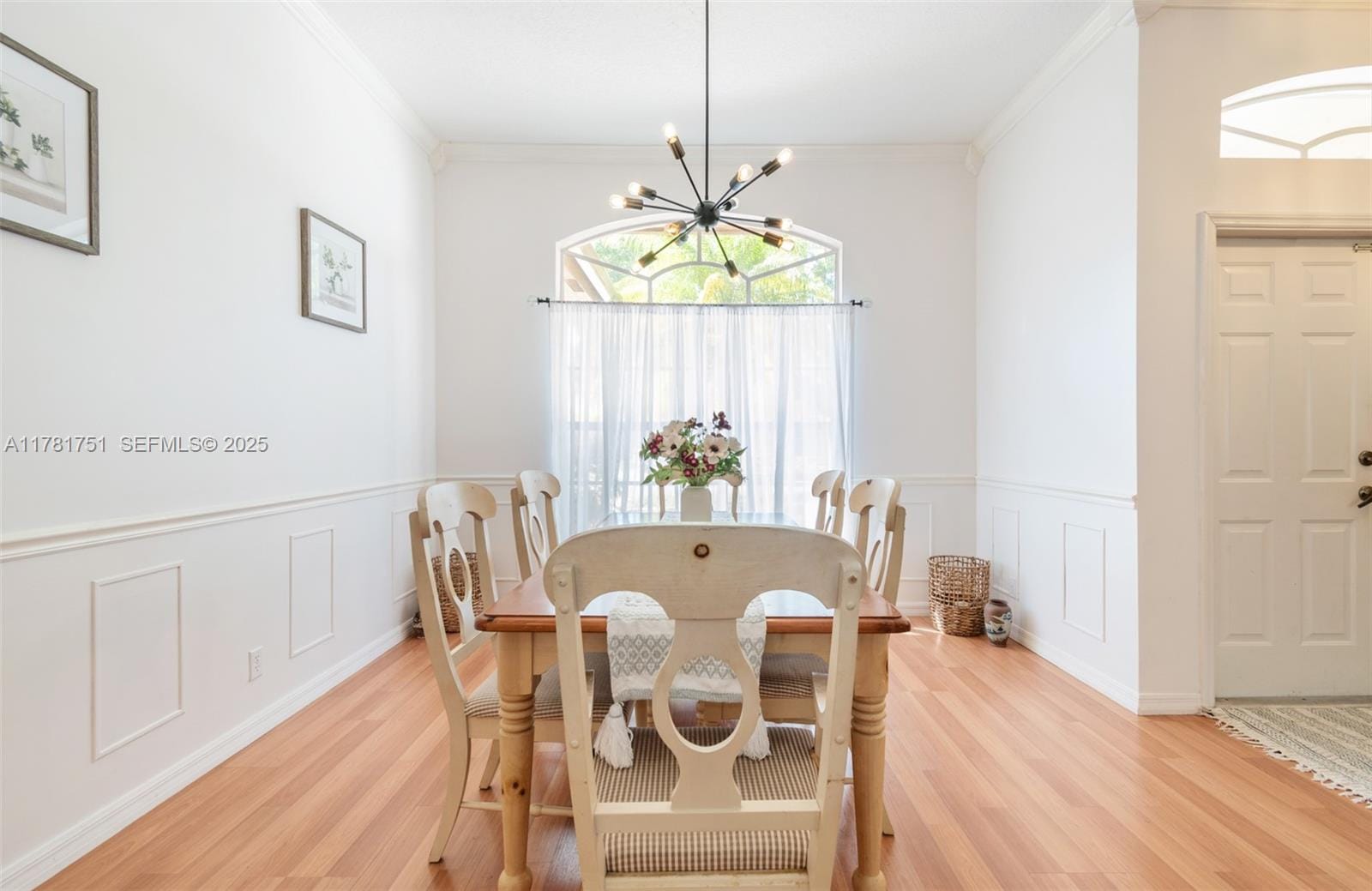 16547 Mariposa S Circle — photo 9