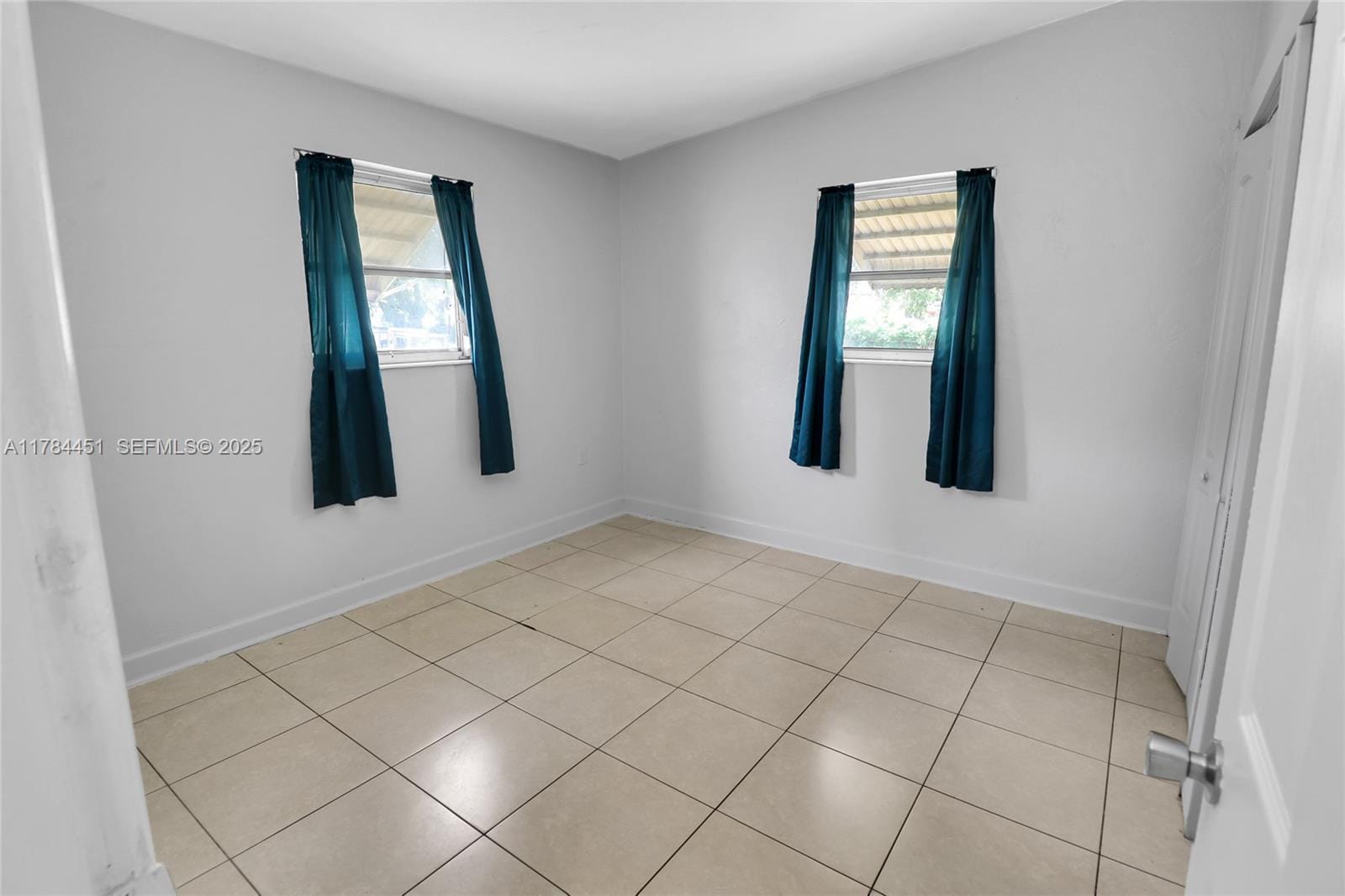 272 NW 30th Terrace, Fort Lauderdale, FL 33311 photo 17