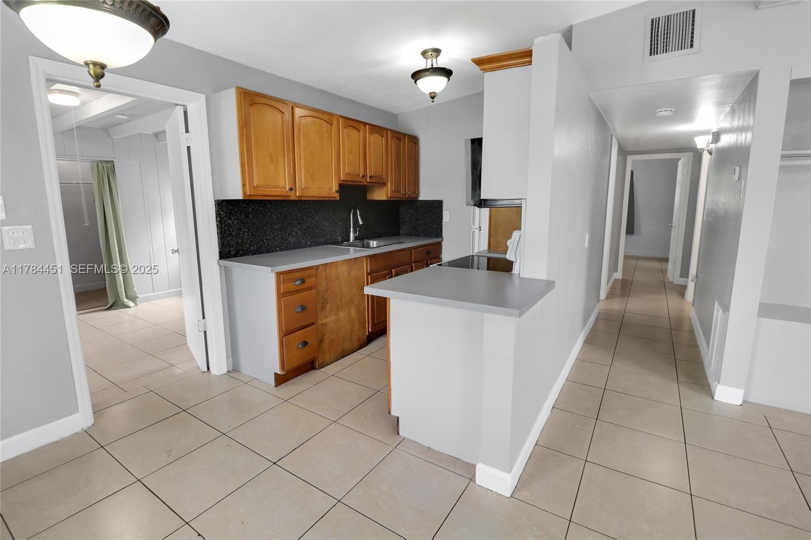 272 NW 30th Terrace, Fort Lauderdale, FL 33311 photo 4